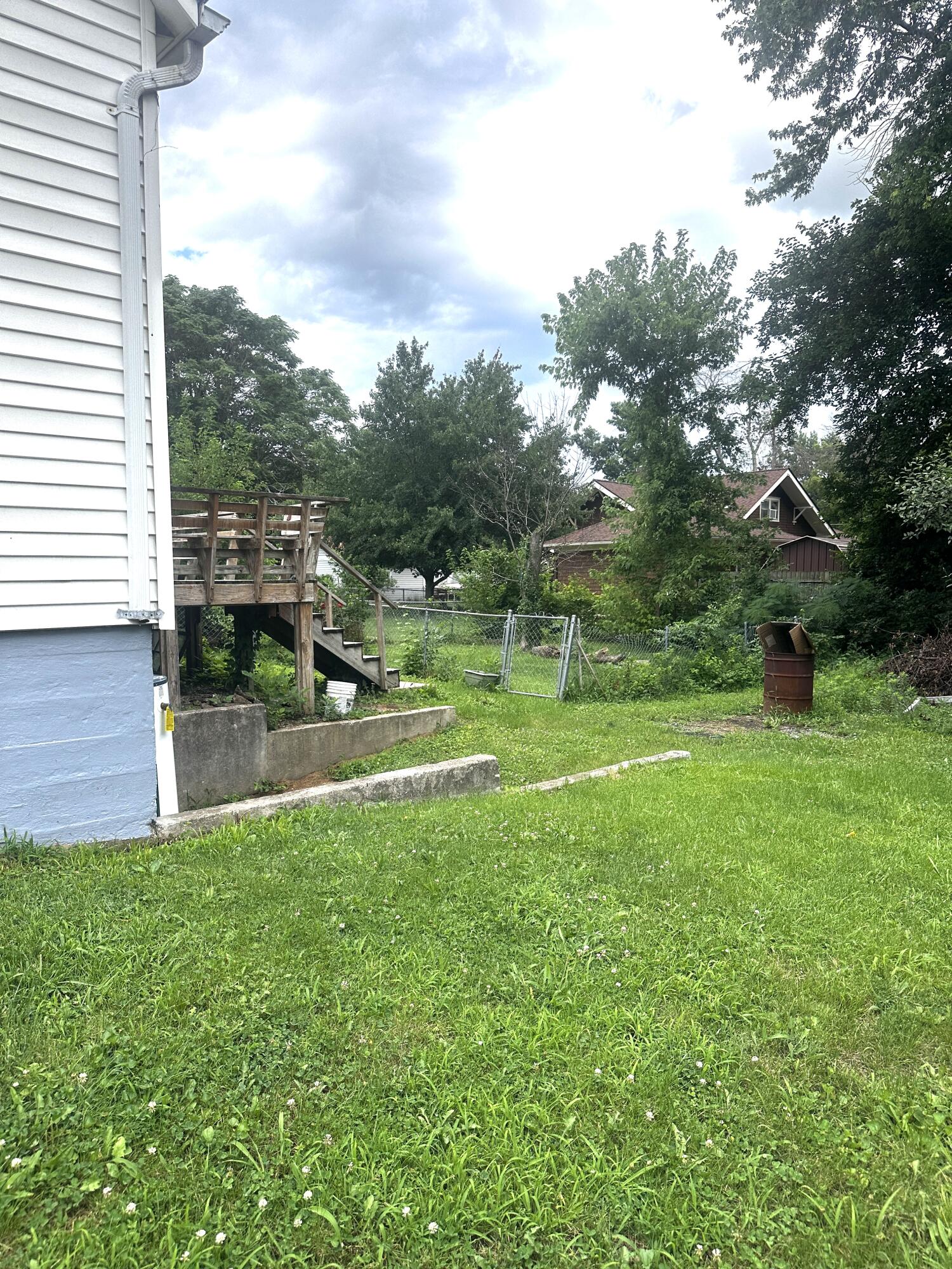 606 N Washington St Property Photo 7