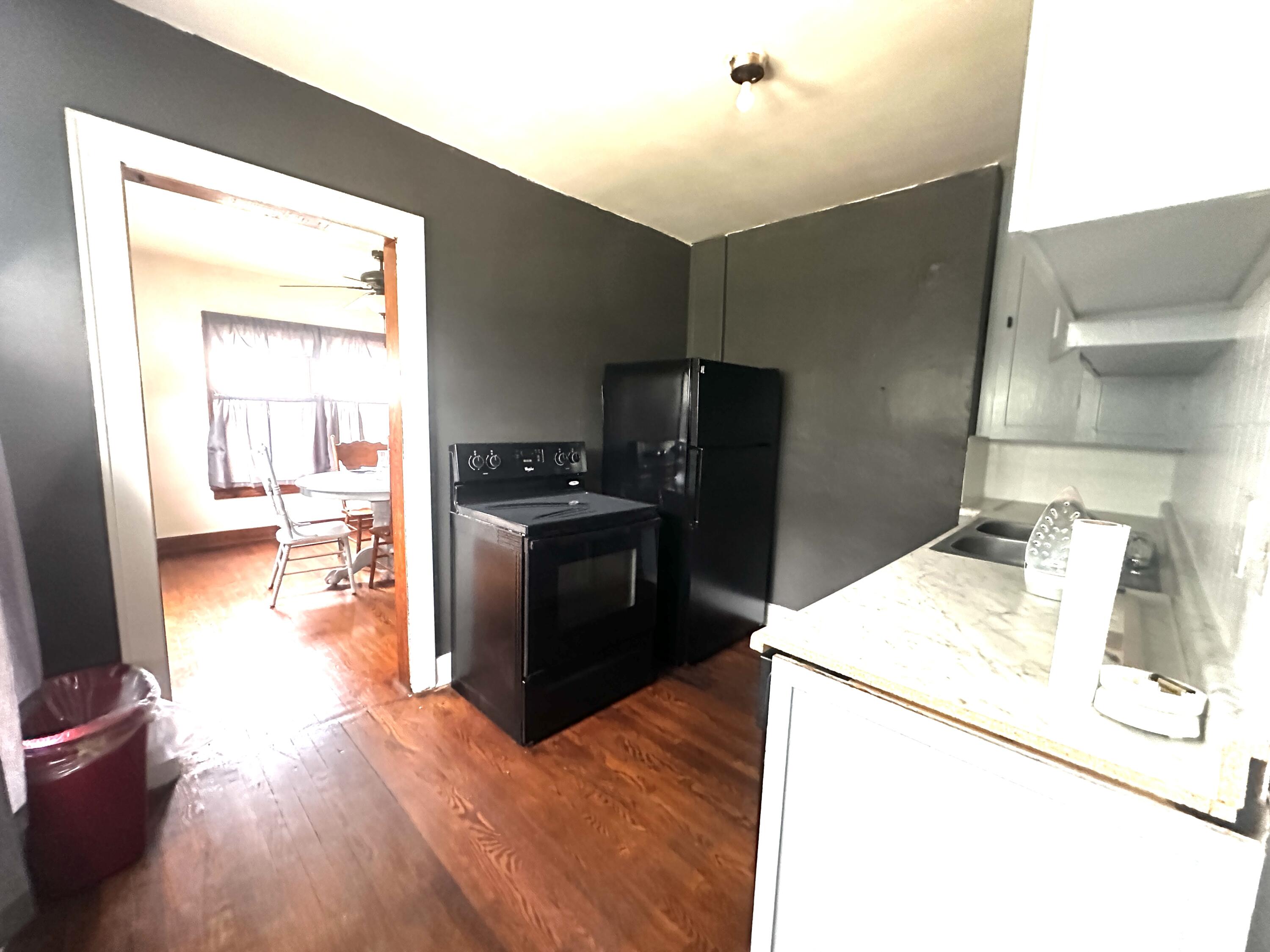 606 N Washington St Property Photo 22