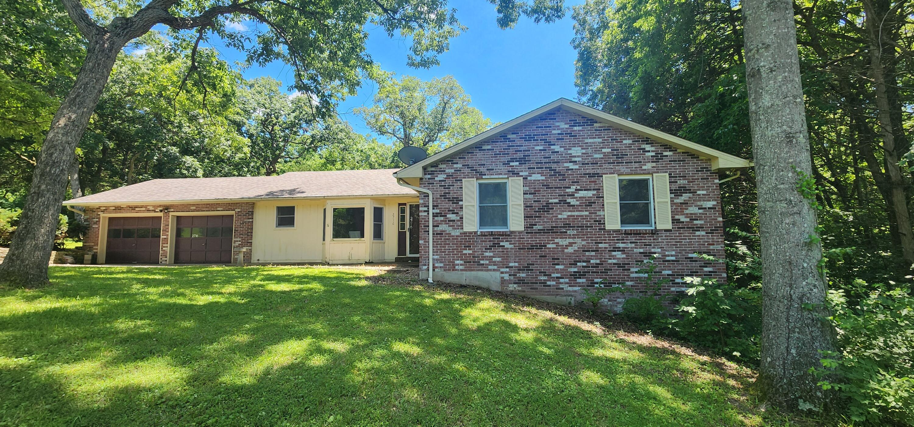 2716 Shagbark Cir Property Photo 1