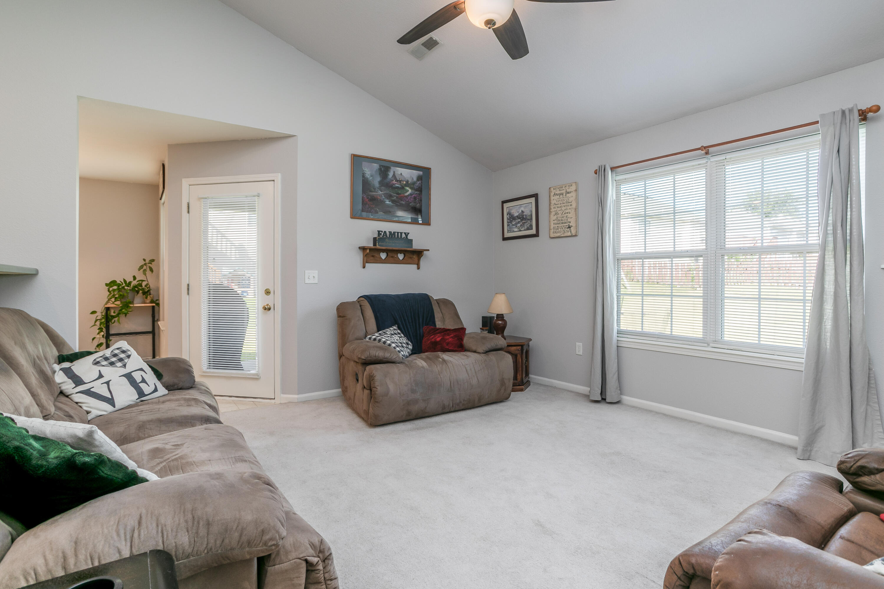 1703 Osage Dr Property Photo 11