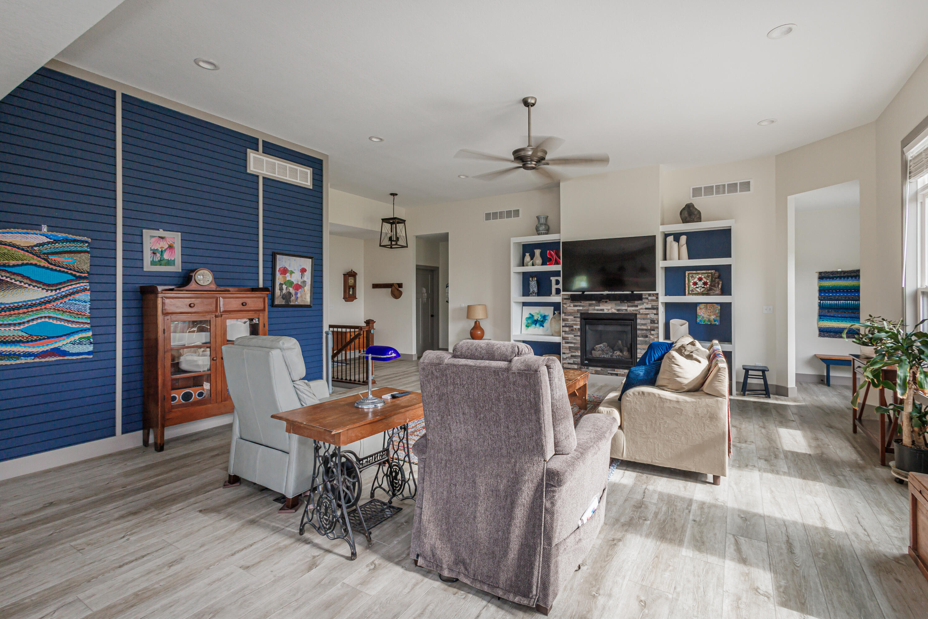 16250 S Old Hwy 63 Property Photo 8