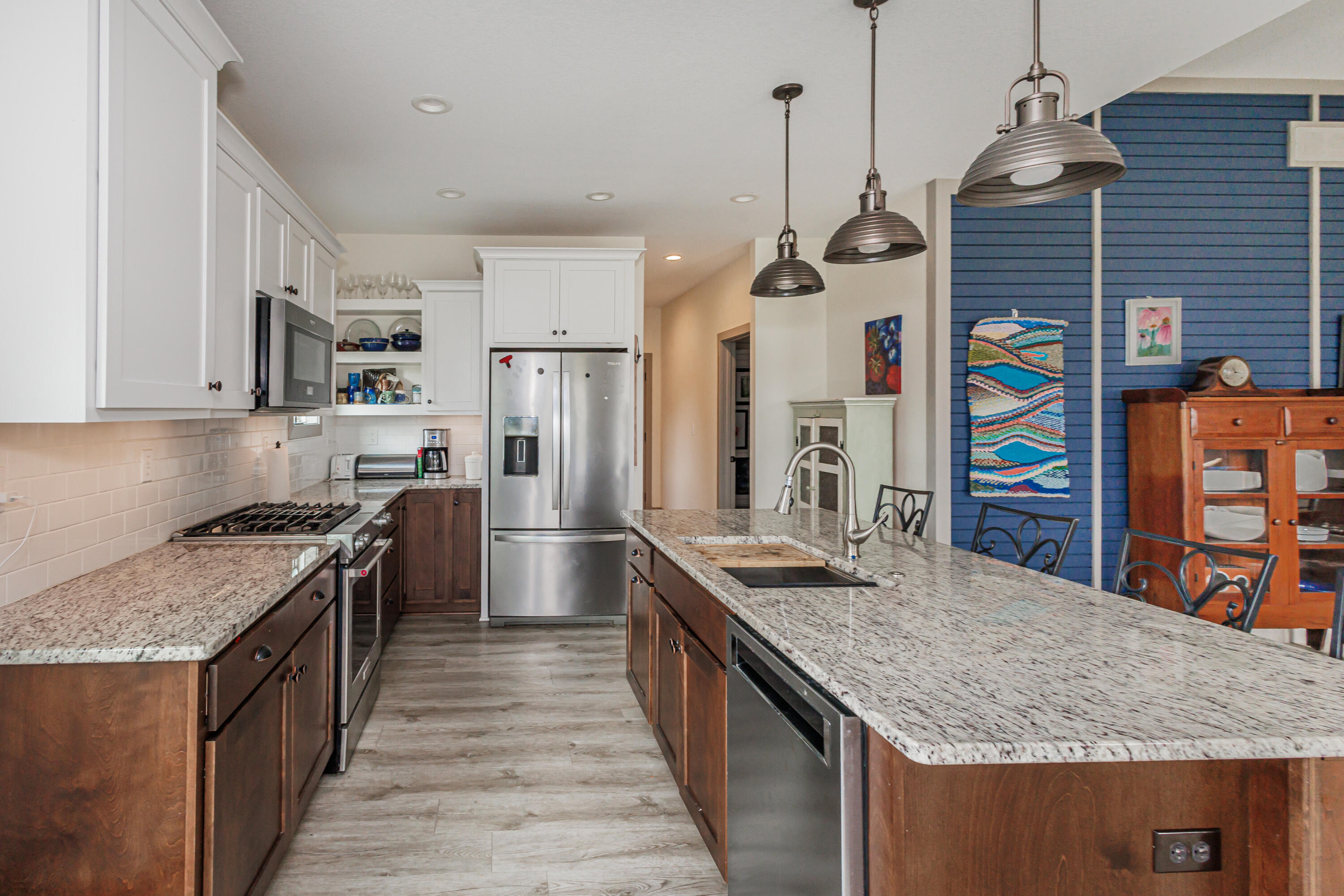 16250 S Old Hwy 63 Property Photo 13