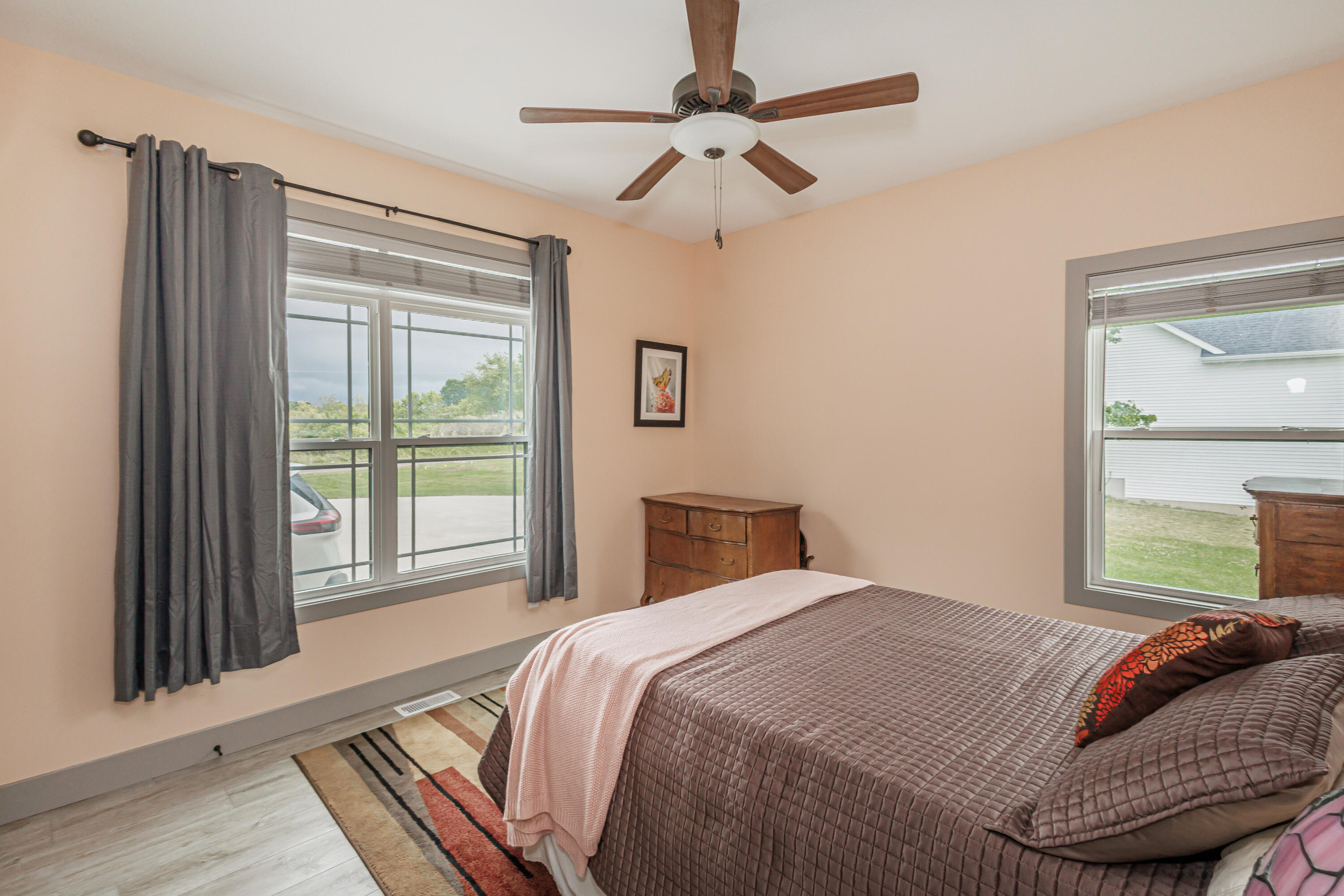 16250 S Old Hwy 63 Property Photo 28