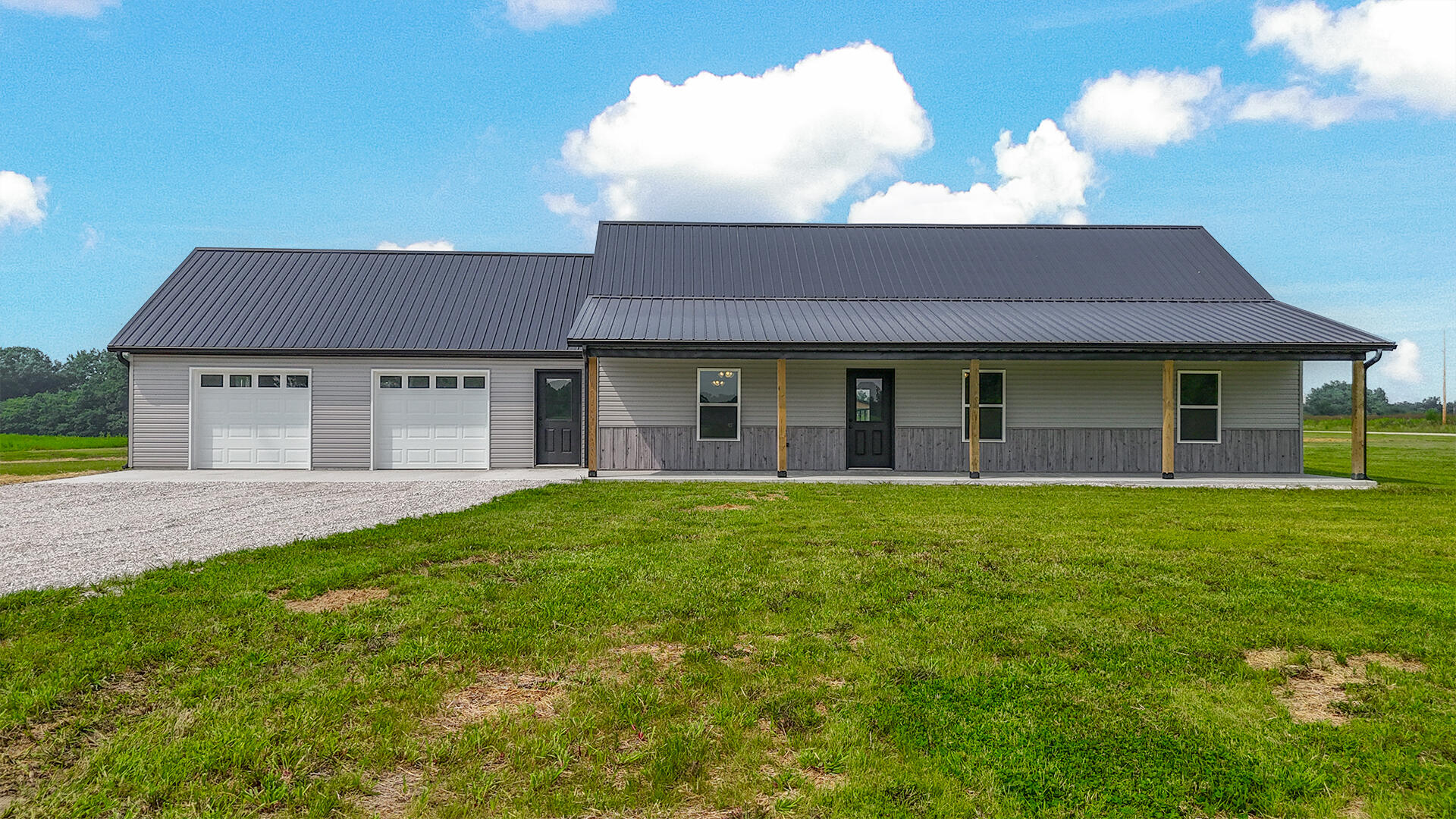 2059 County Road 2730 Property Photo 1