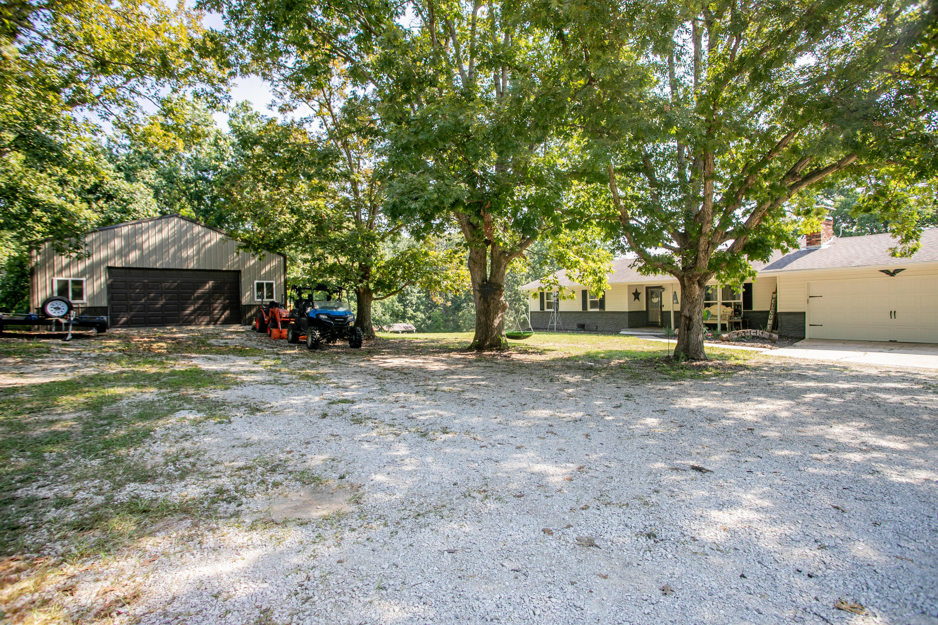 18640 N Highway 124 Property Photo 1