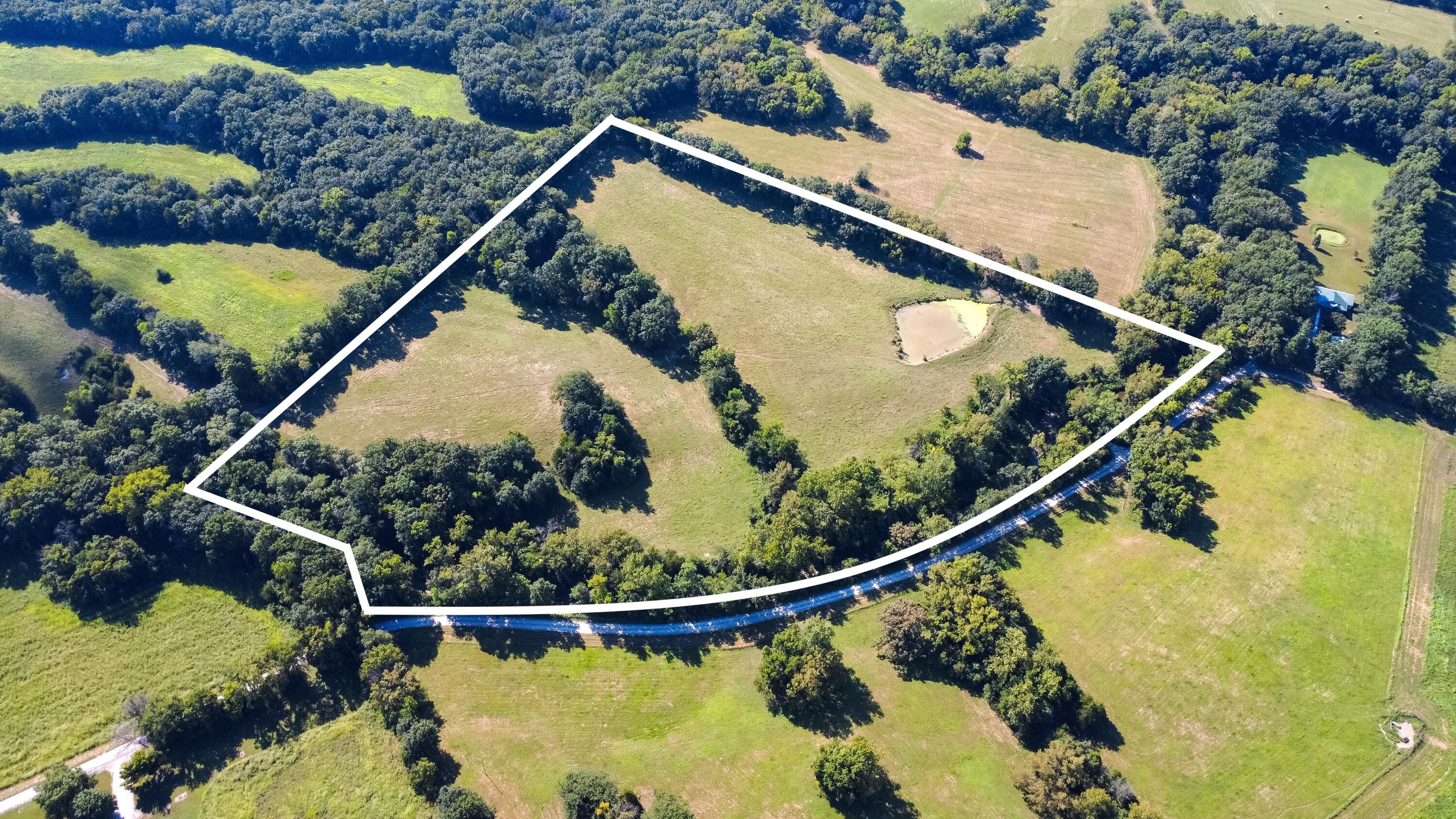 9950 N Herman Nichols Property Photo 4