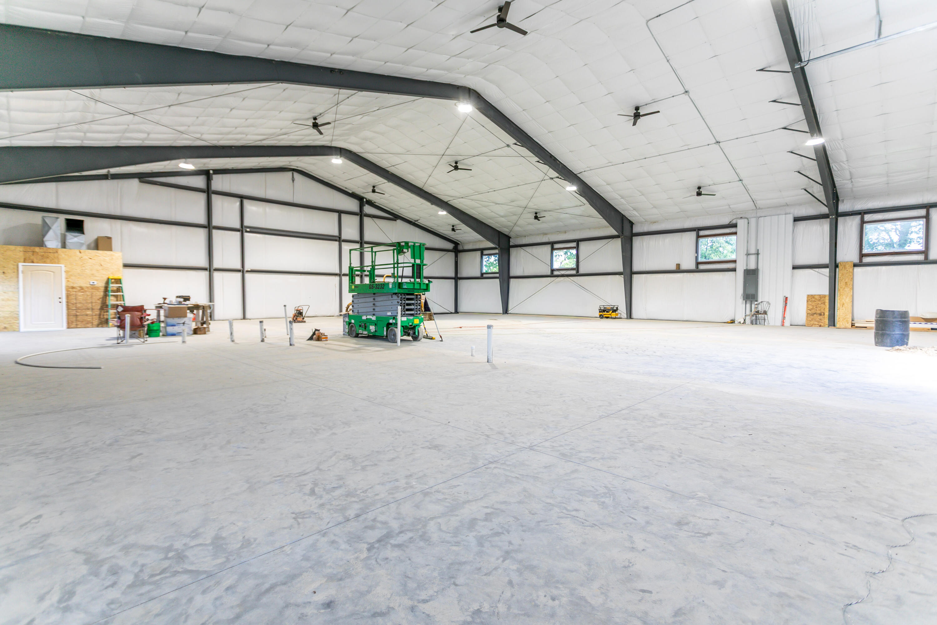 9950 N Herman Nichols Property Photo 13