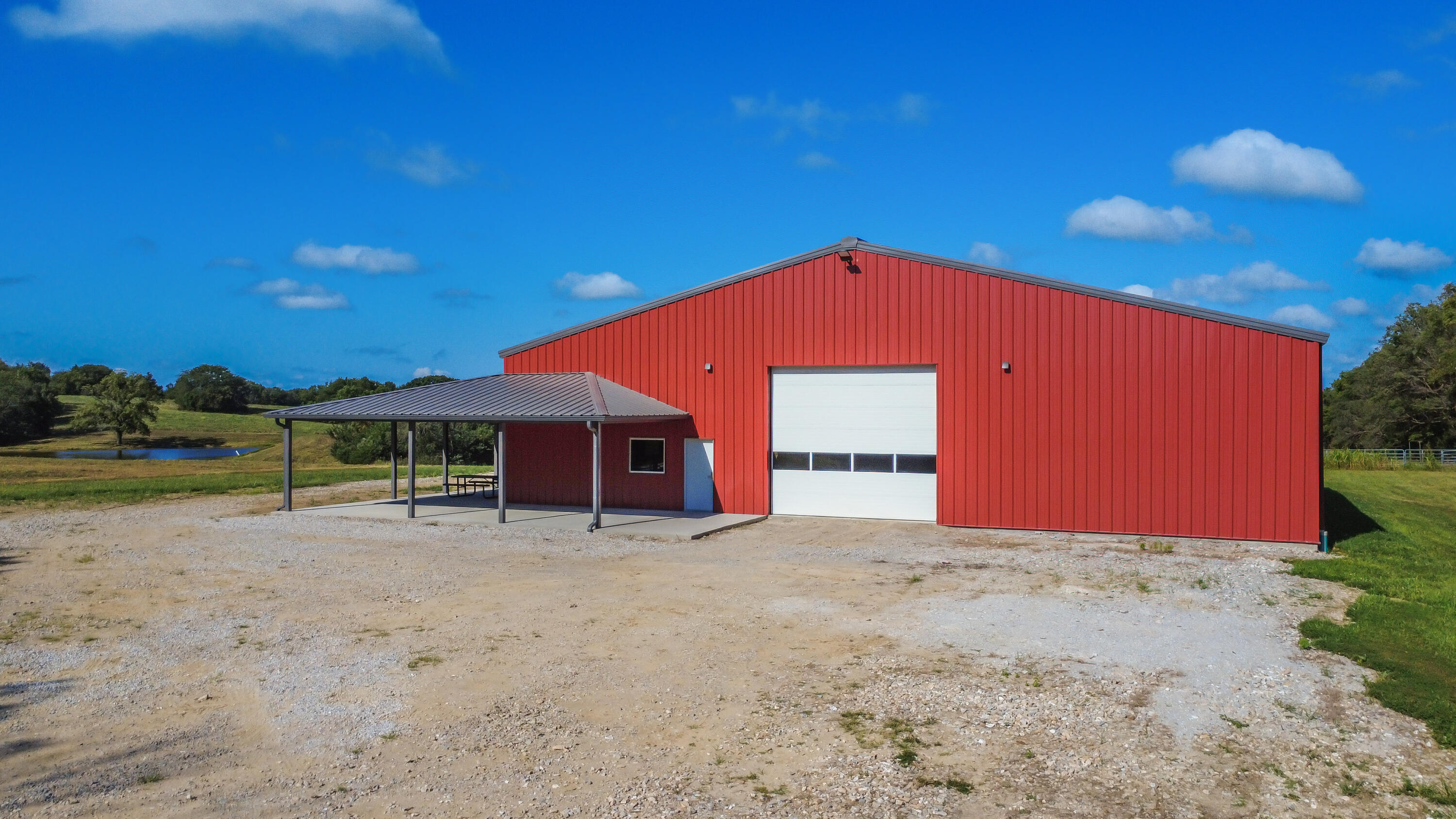9950 N Herman Nichols Property Photo 23