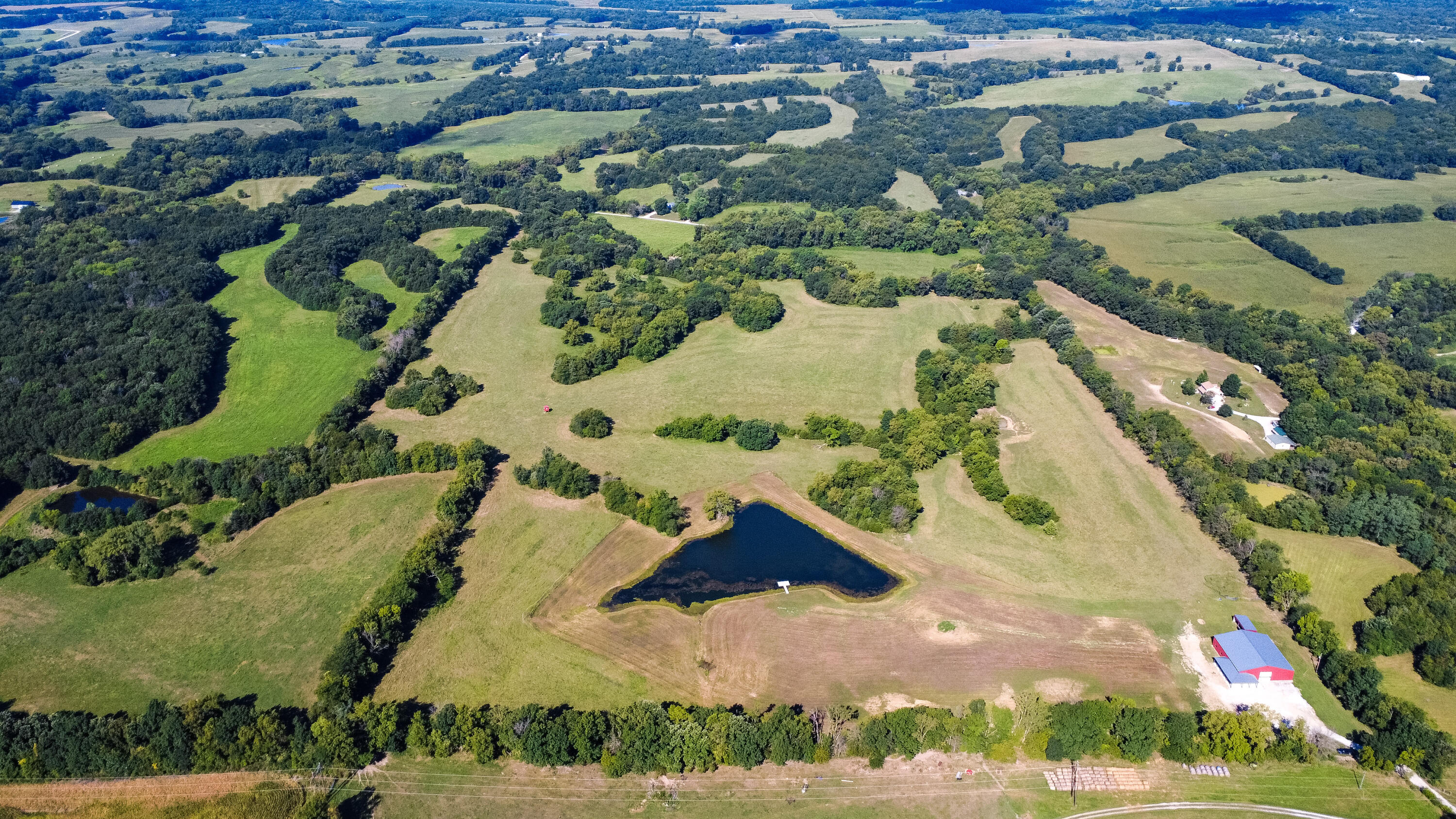9950 N Herman Nichols Property Photo 40