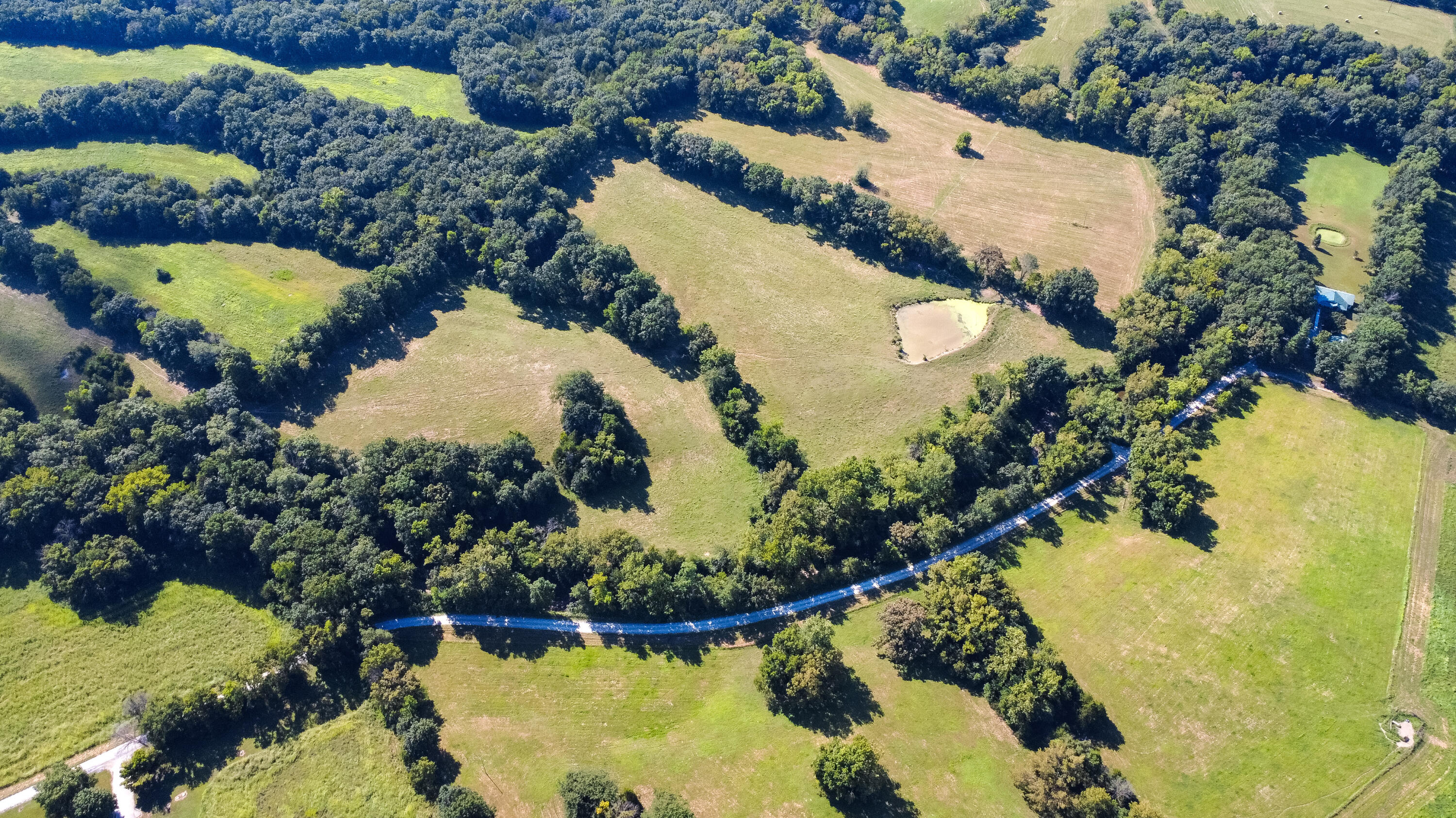 9950 N Herman Nichols Property Photo 44