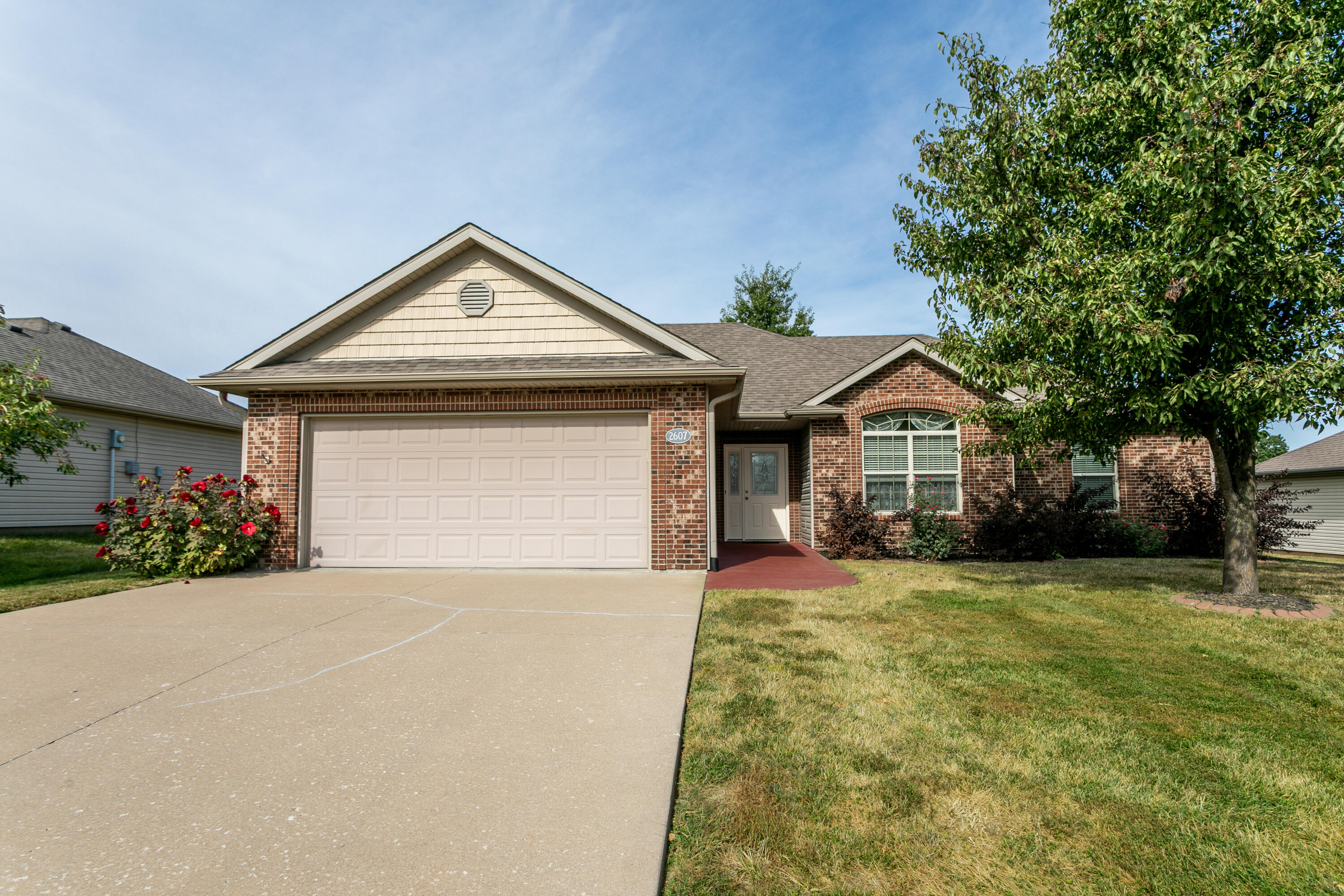 2607 Iron Gate Dr Property Photo 1