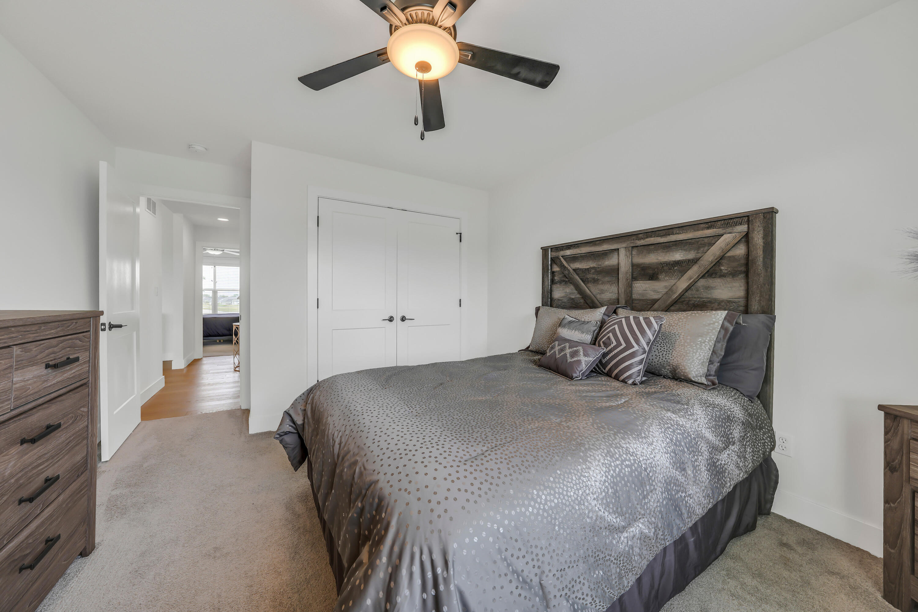 1108 Shadow Hawk Ct Property Photo 51