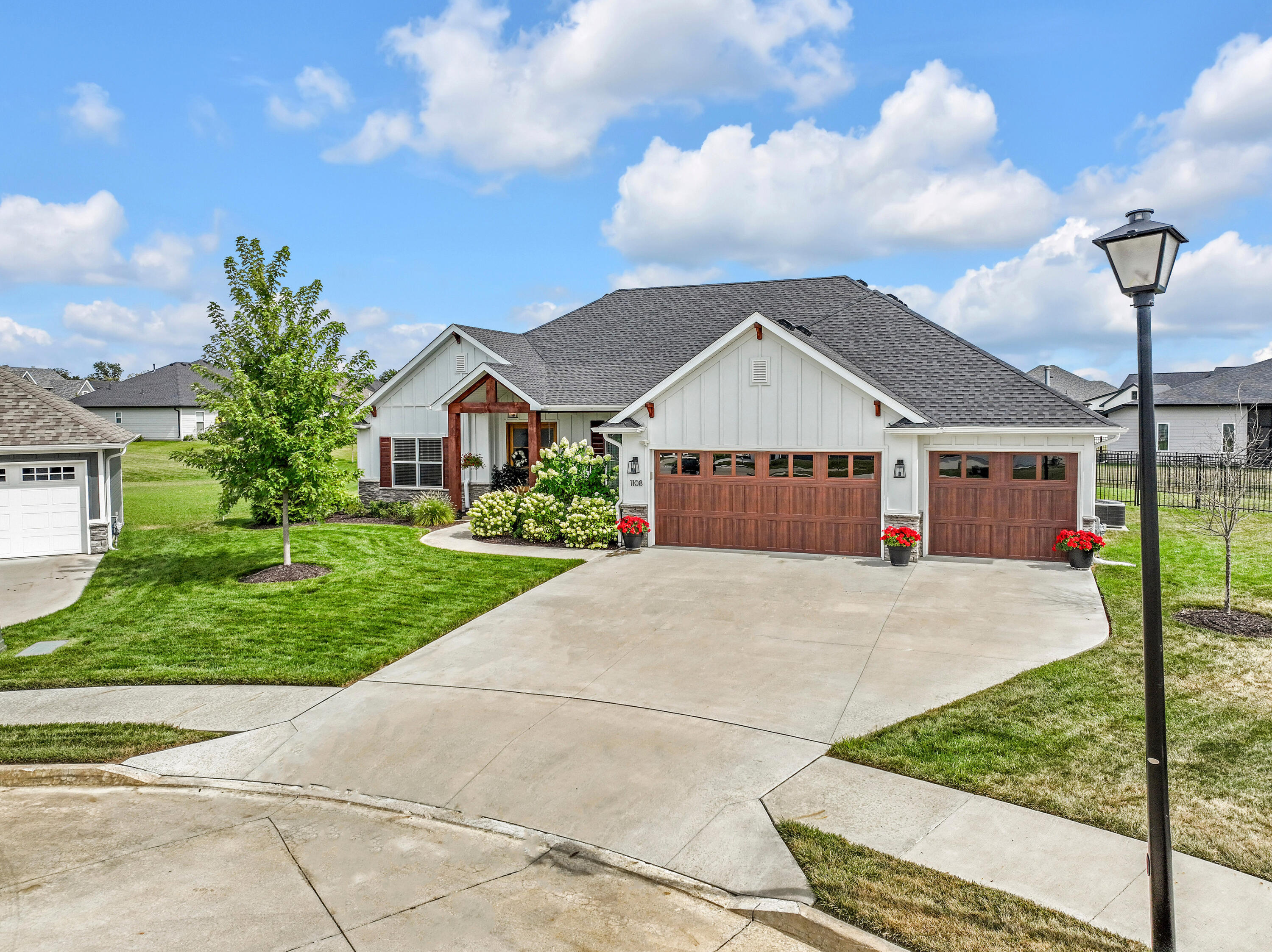 1108 Shadow Hawk Ct Property Photo 68