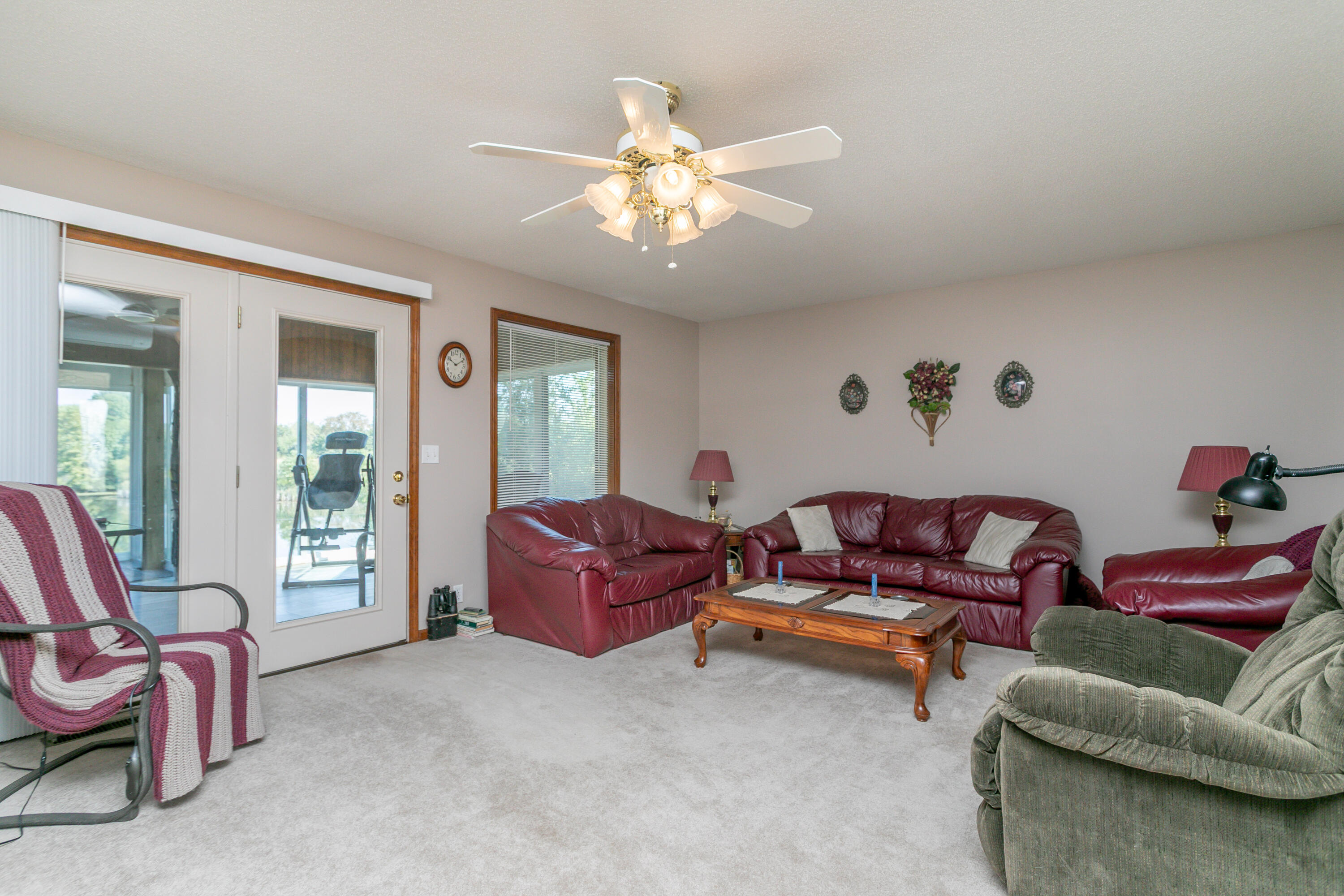 10673 Audrain Rd 973 Property Photo 9