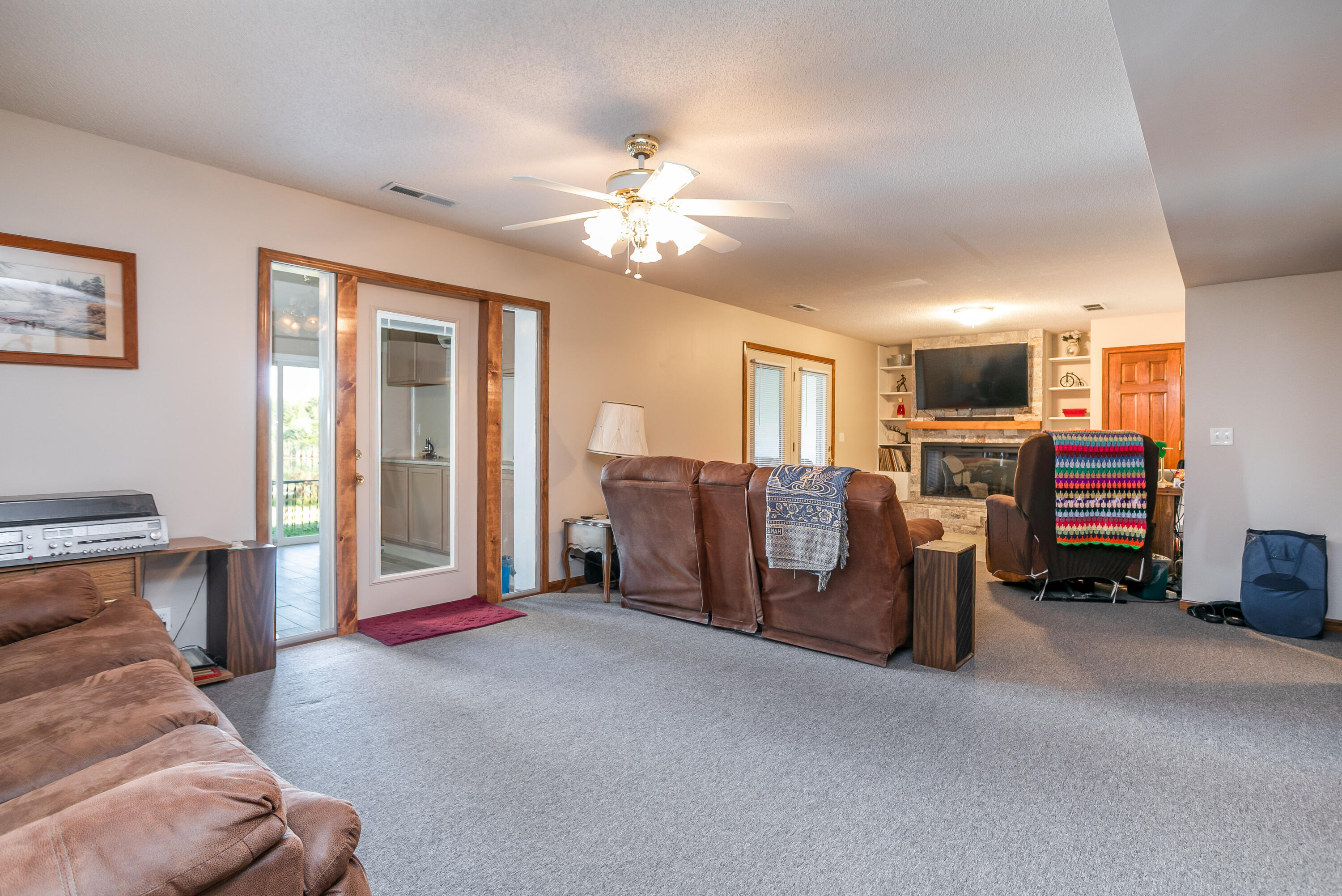 10673 Audrain Rd 973 Property Photo 23