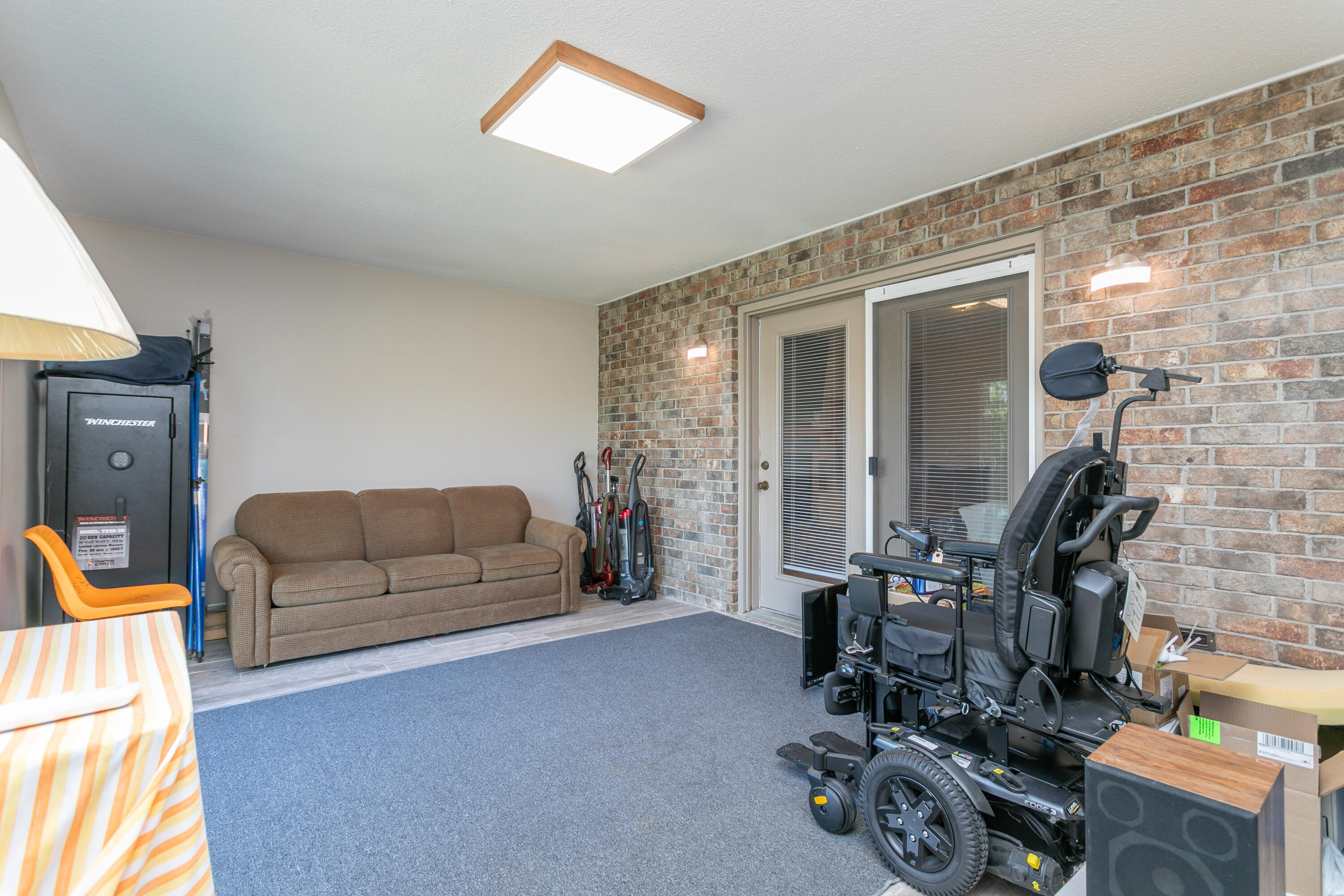 10673 Audrain Rd 973 Property Photo 37