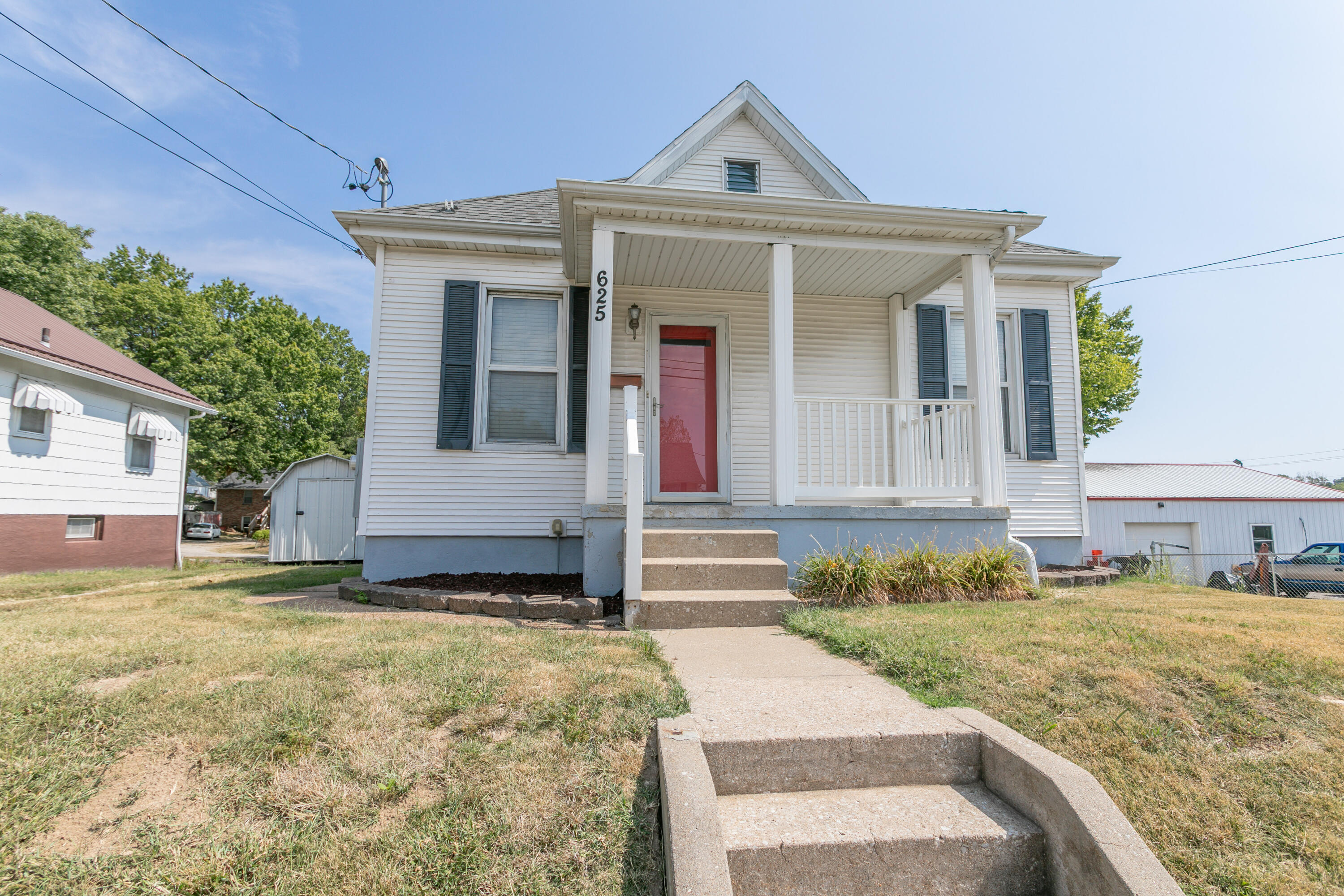 625 Michigan St Property Photo 1