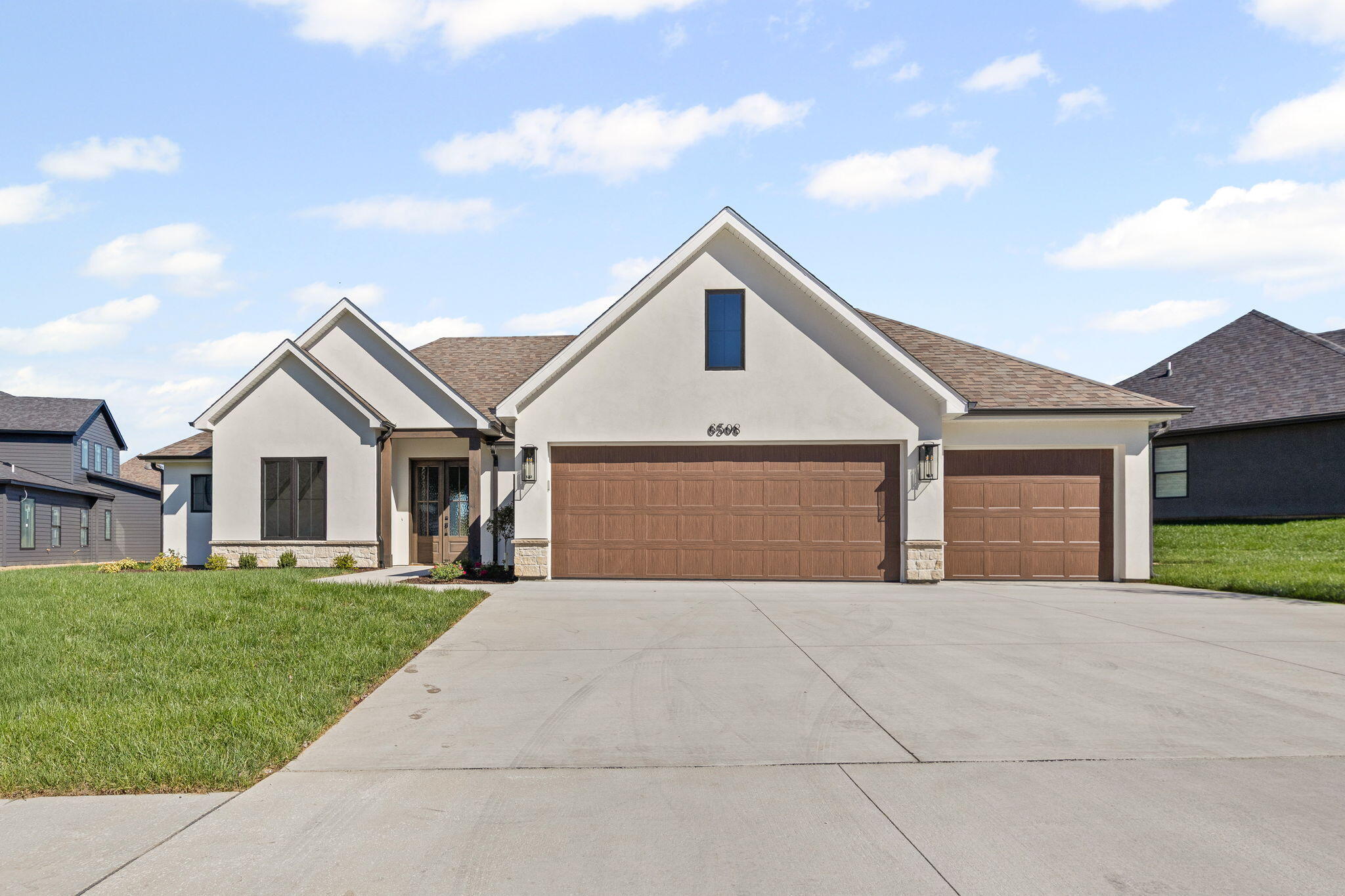 6508 Portrush Dr Property Photo 1