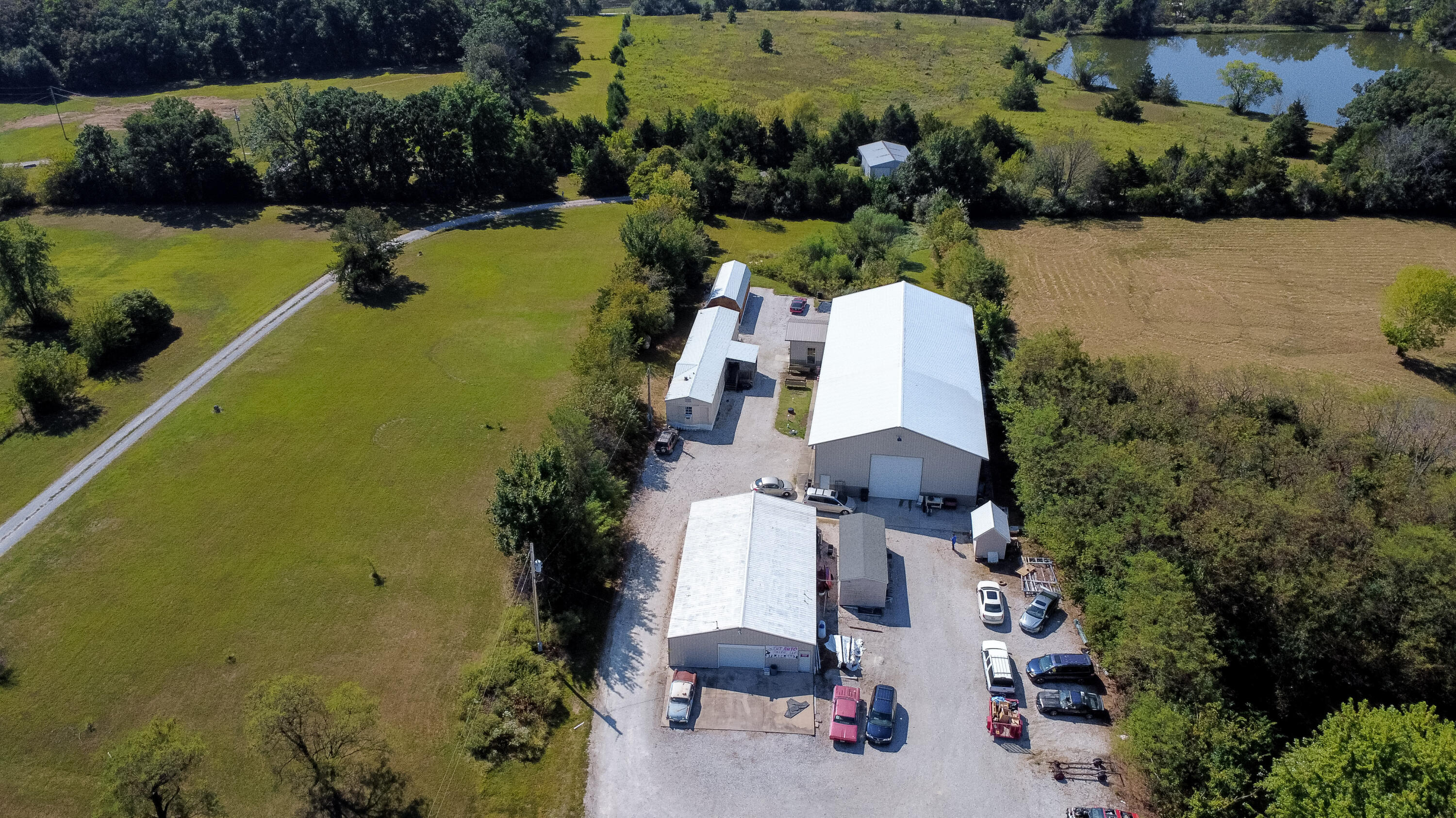 1324 State Hwy Ww Property Photo 2