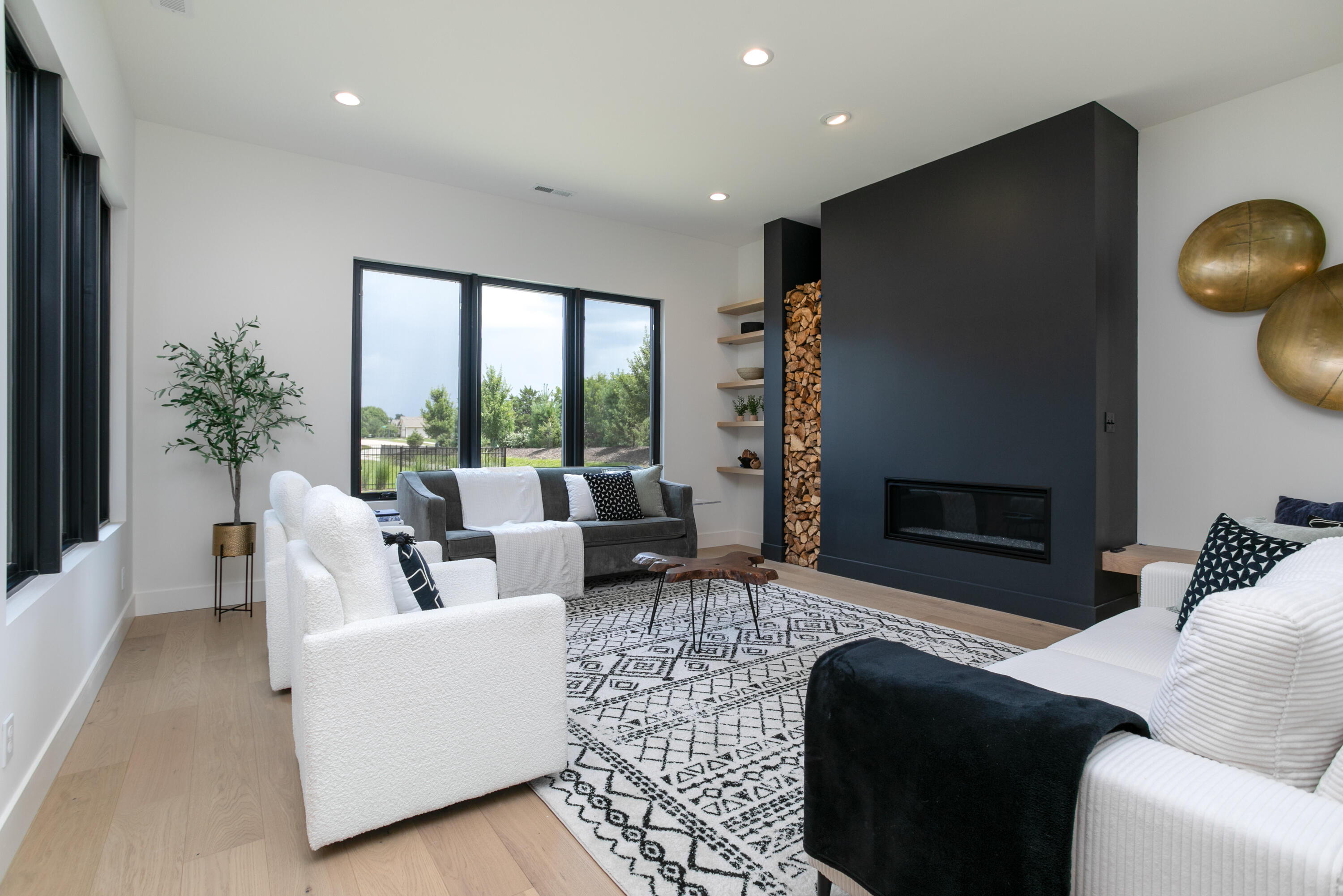 5304 Whitefish Dr Property Photo 24