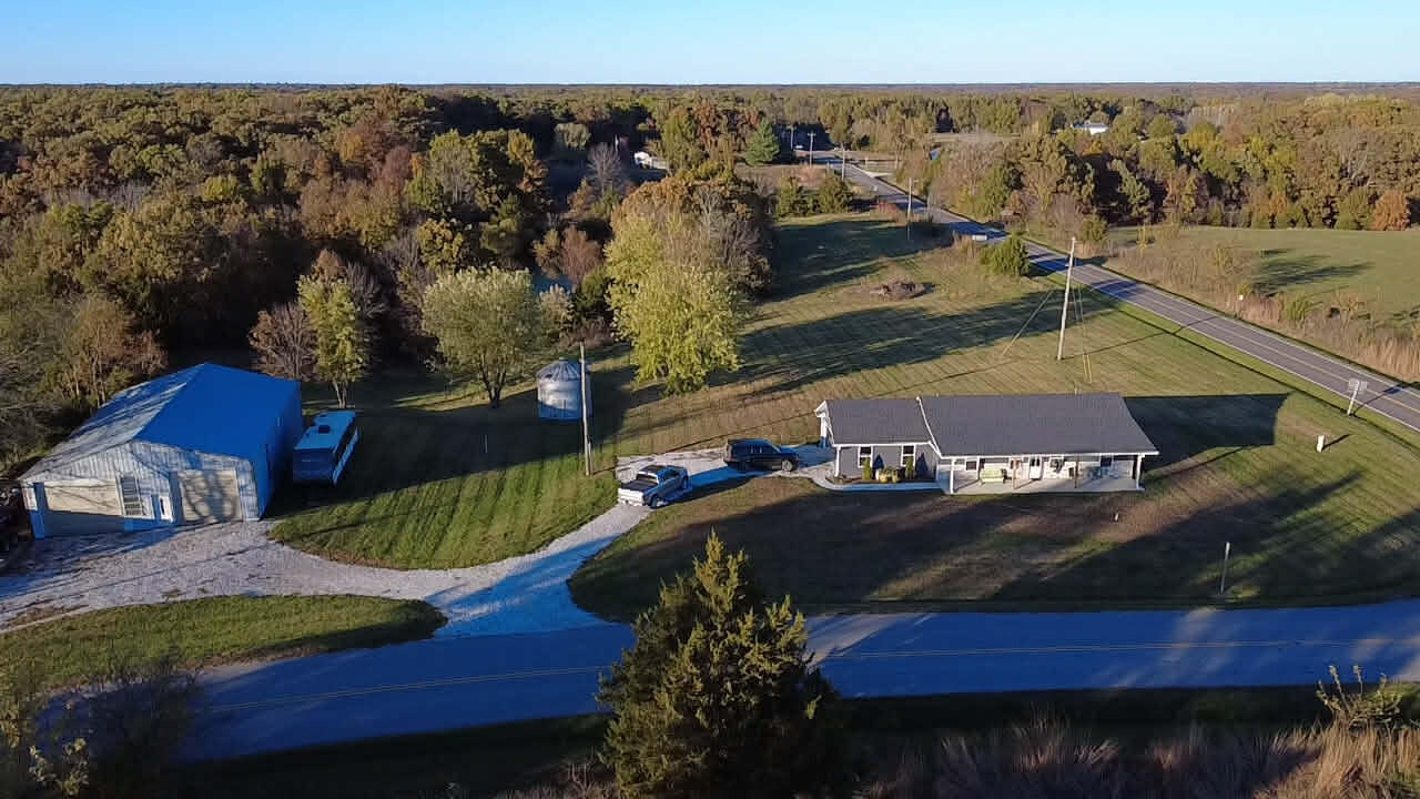 4449 Hwy O Property Photo 1