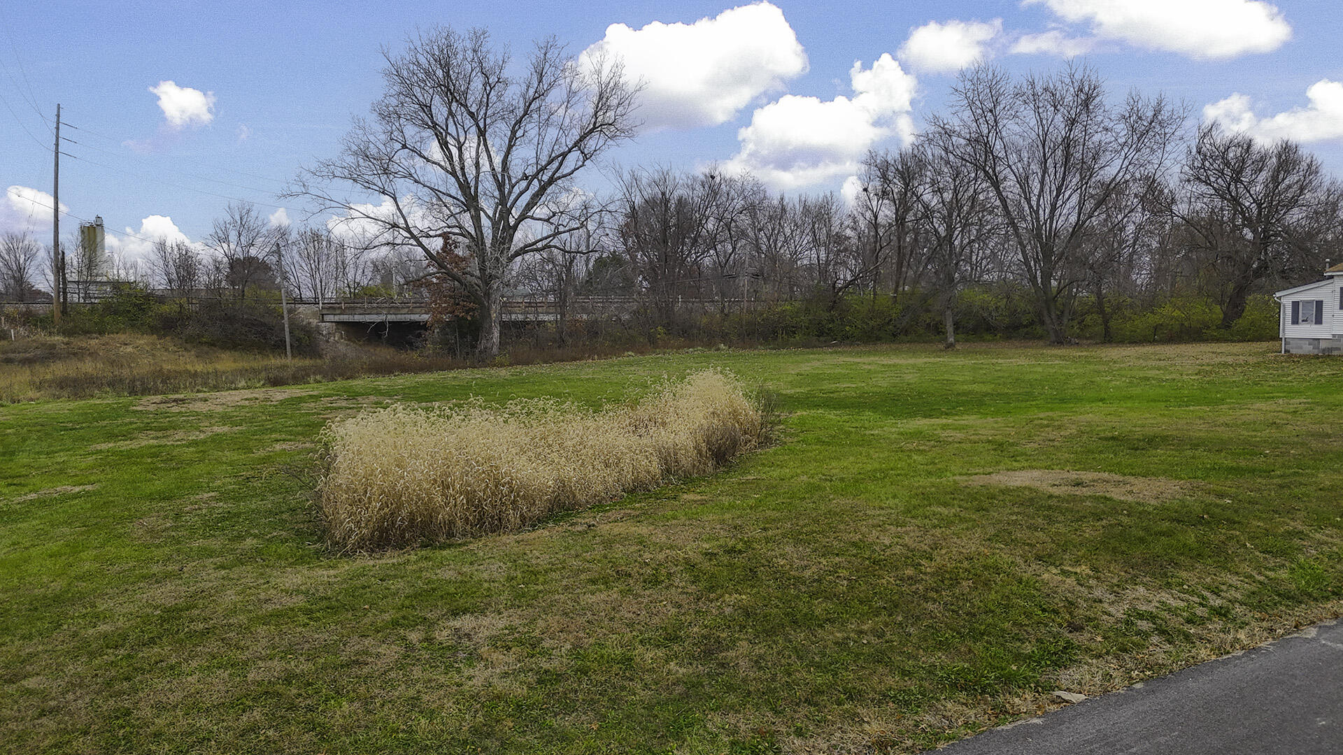 1415 Scott St Property Photo 9