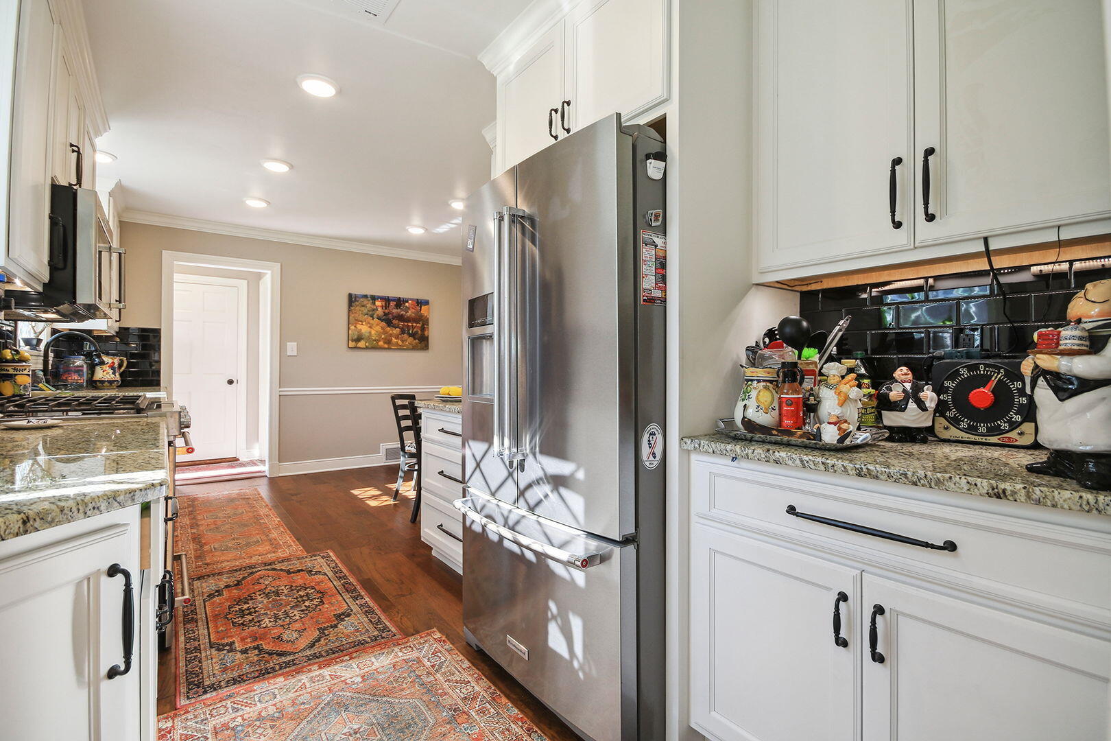 1 Park Cir Property Photo 19