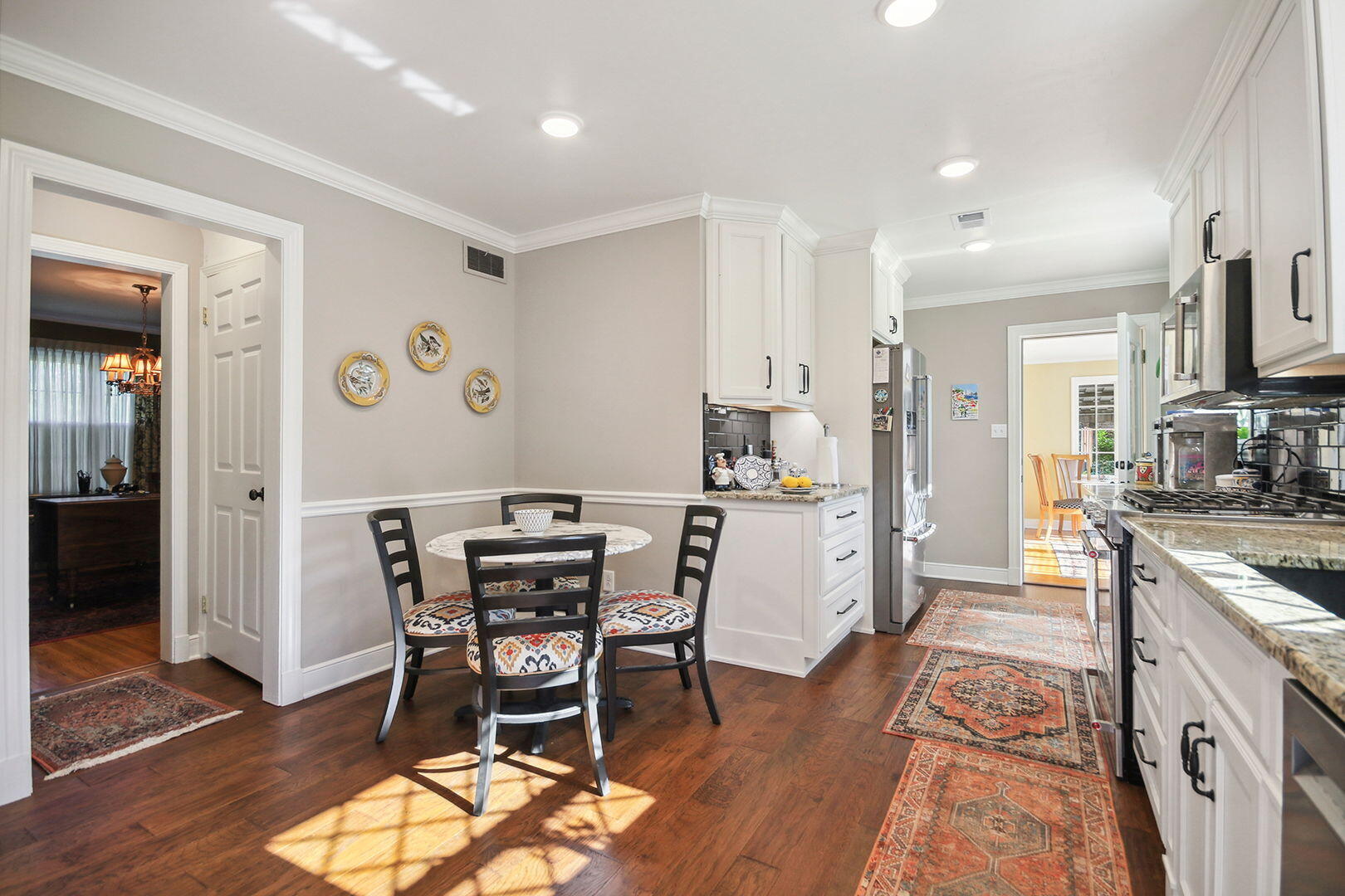 1 Park Cir Property Photo 25