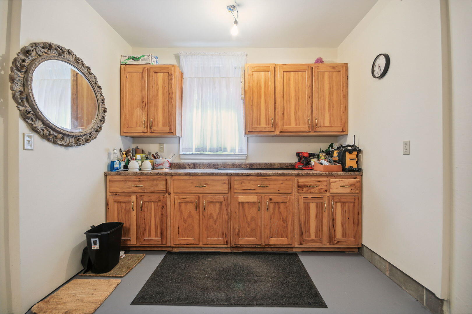 1 Park Cir Property Photo 58