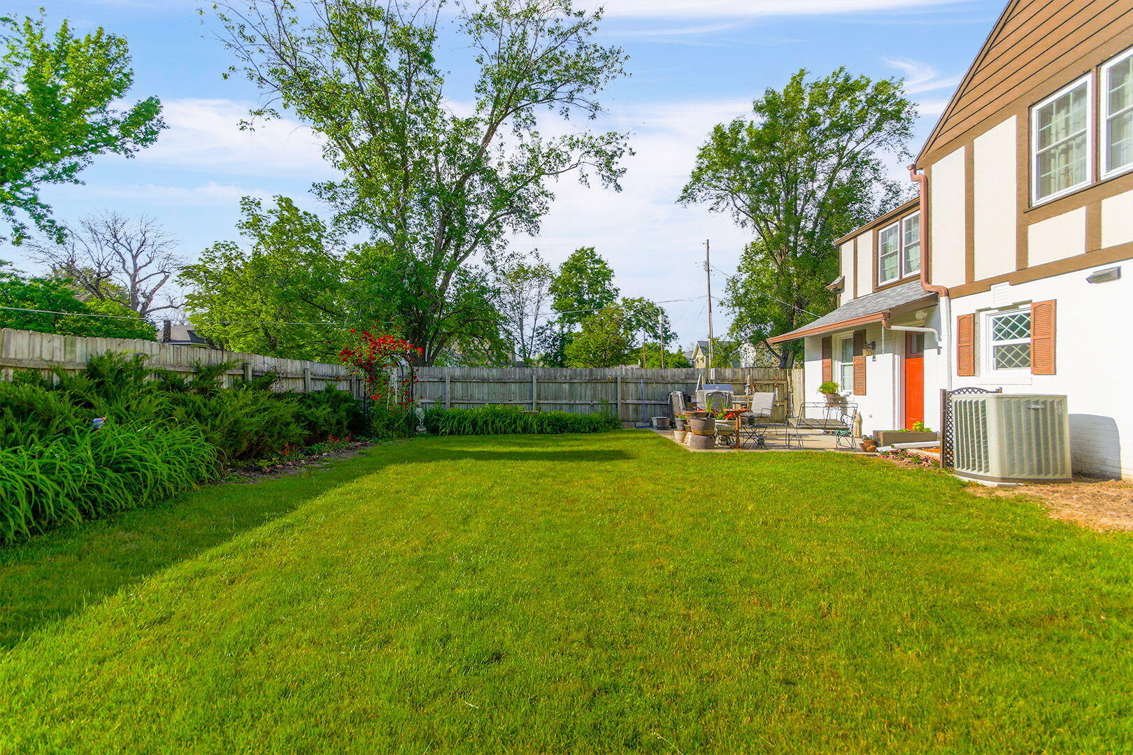 1 Park Cir Property Photo 64