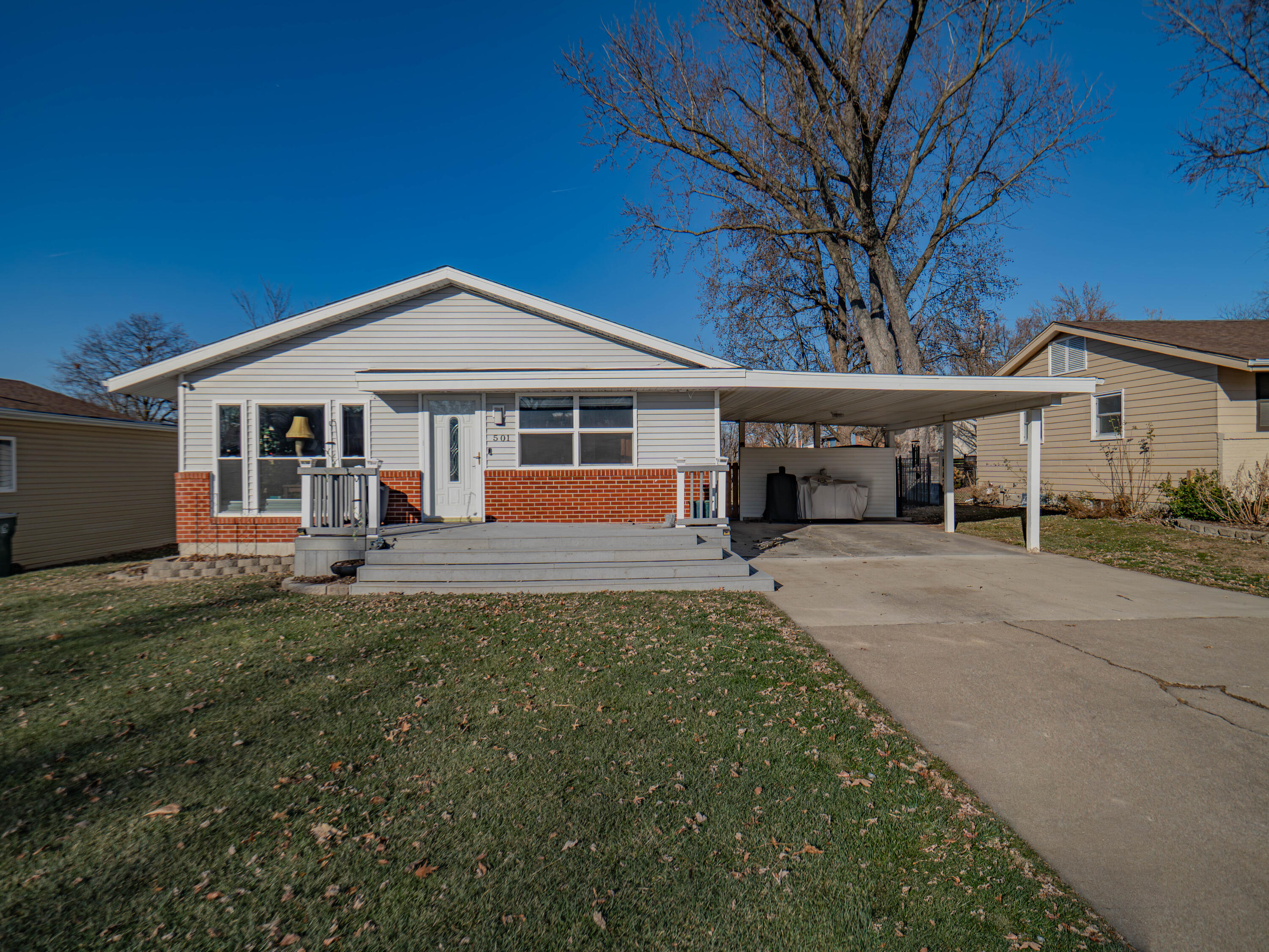 501 W LONGVIEW ST