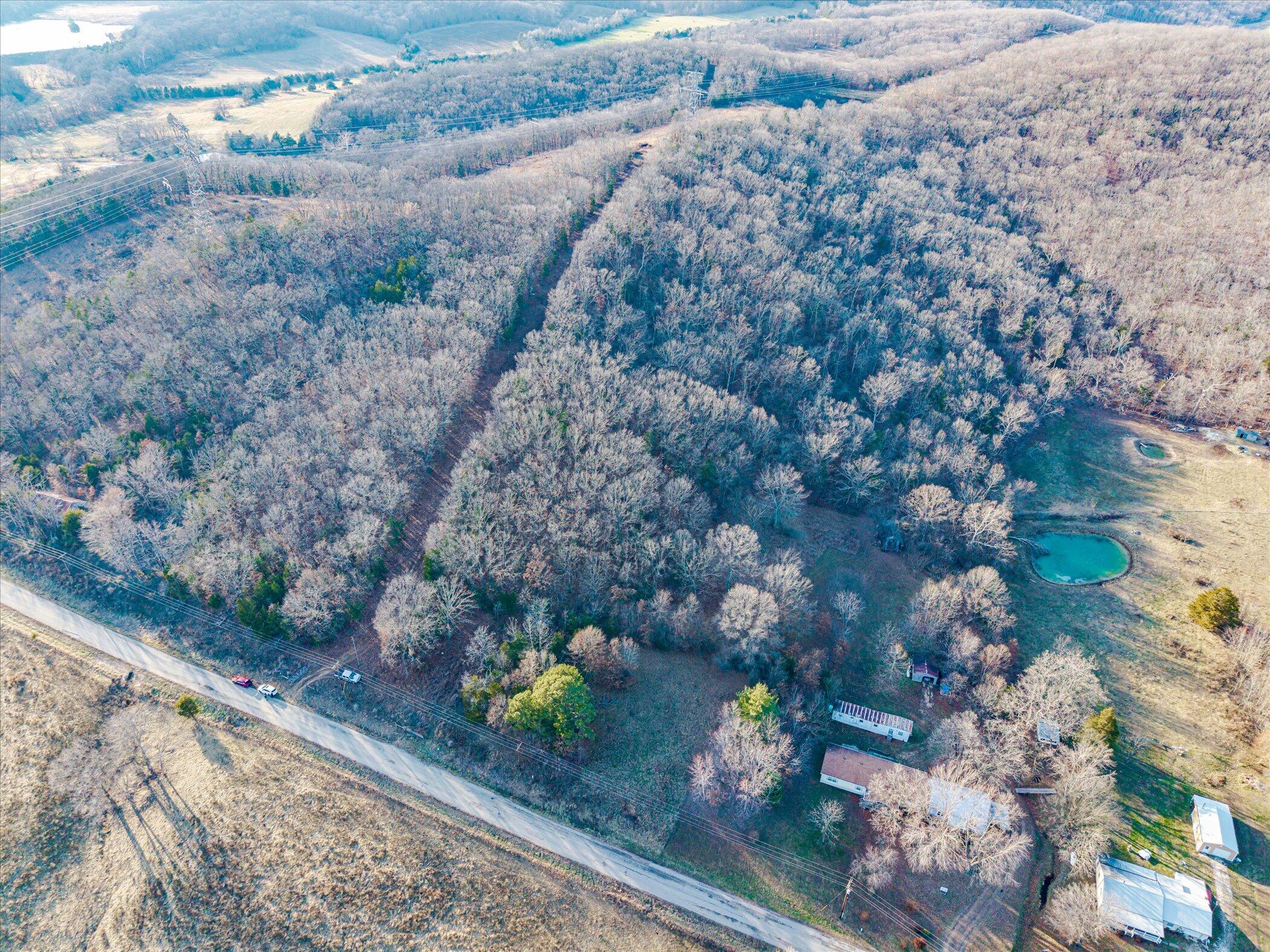 2478 Fowler Rd Property Photo 19