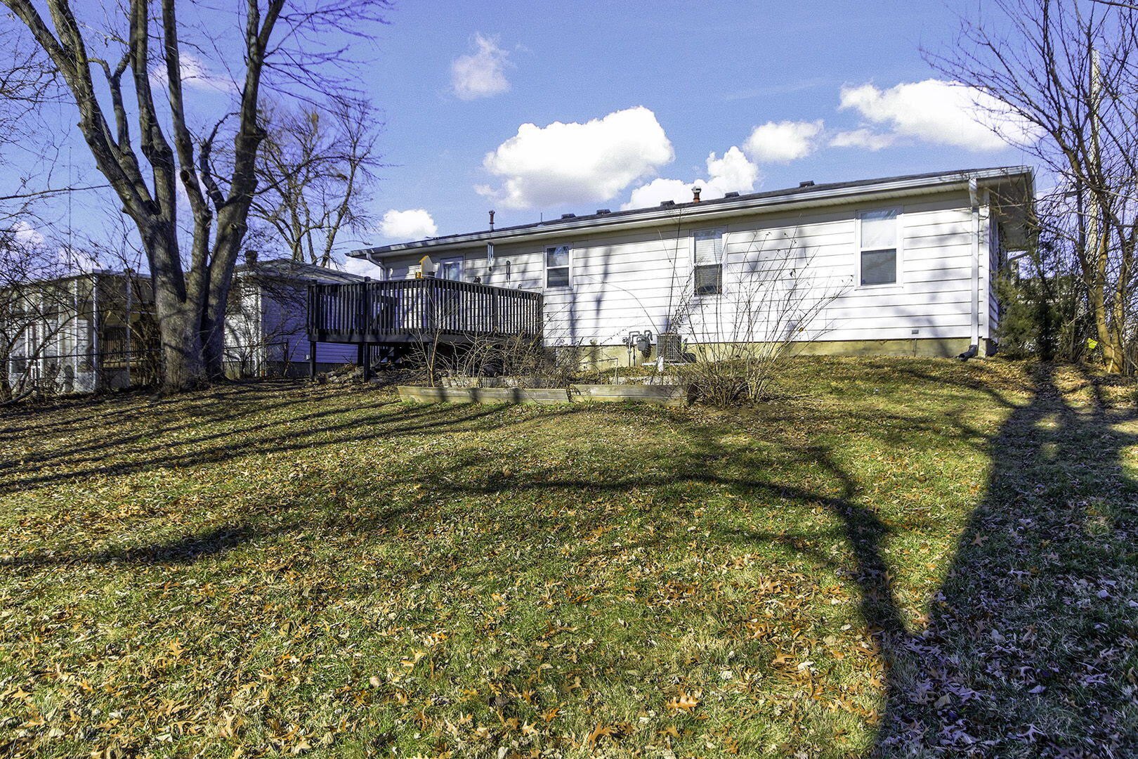 3406 Westwind Dr Property Photo 2