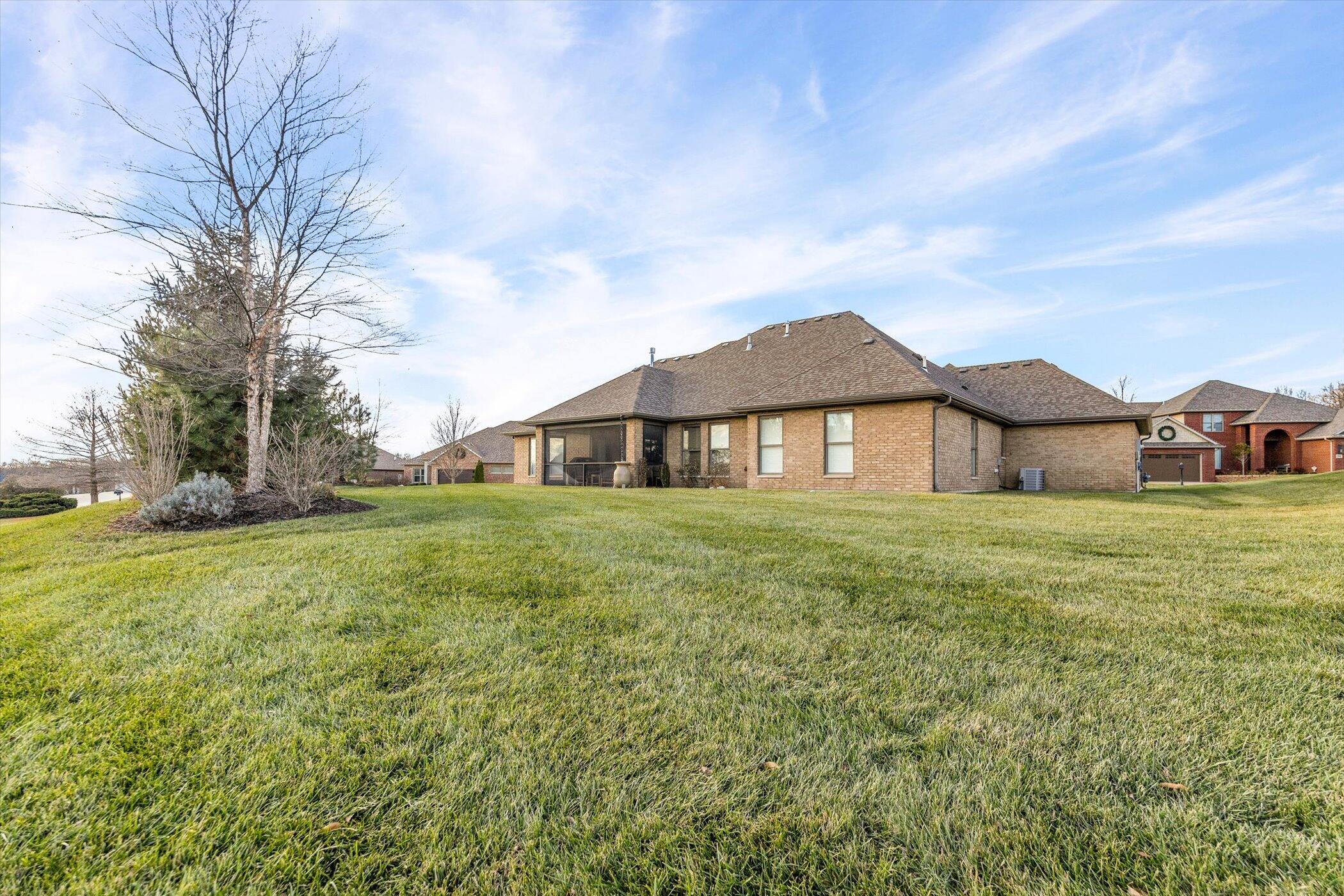 1210 Marcassin Dr Property Photo 45