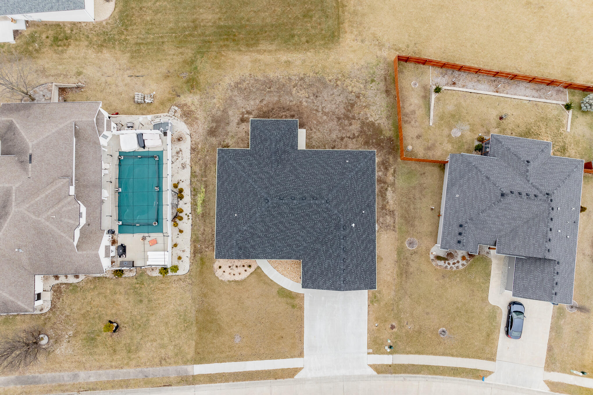 16110 Blue Heron Dr Property Photo 14