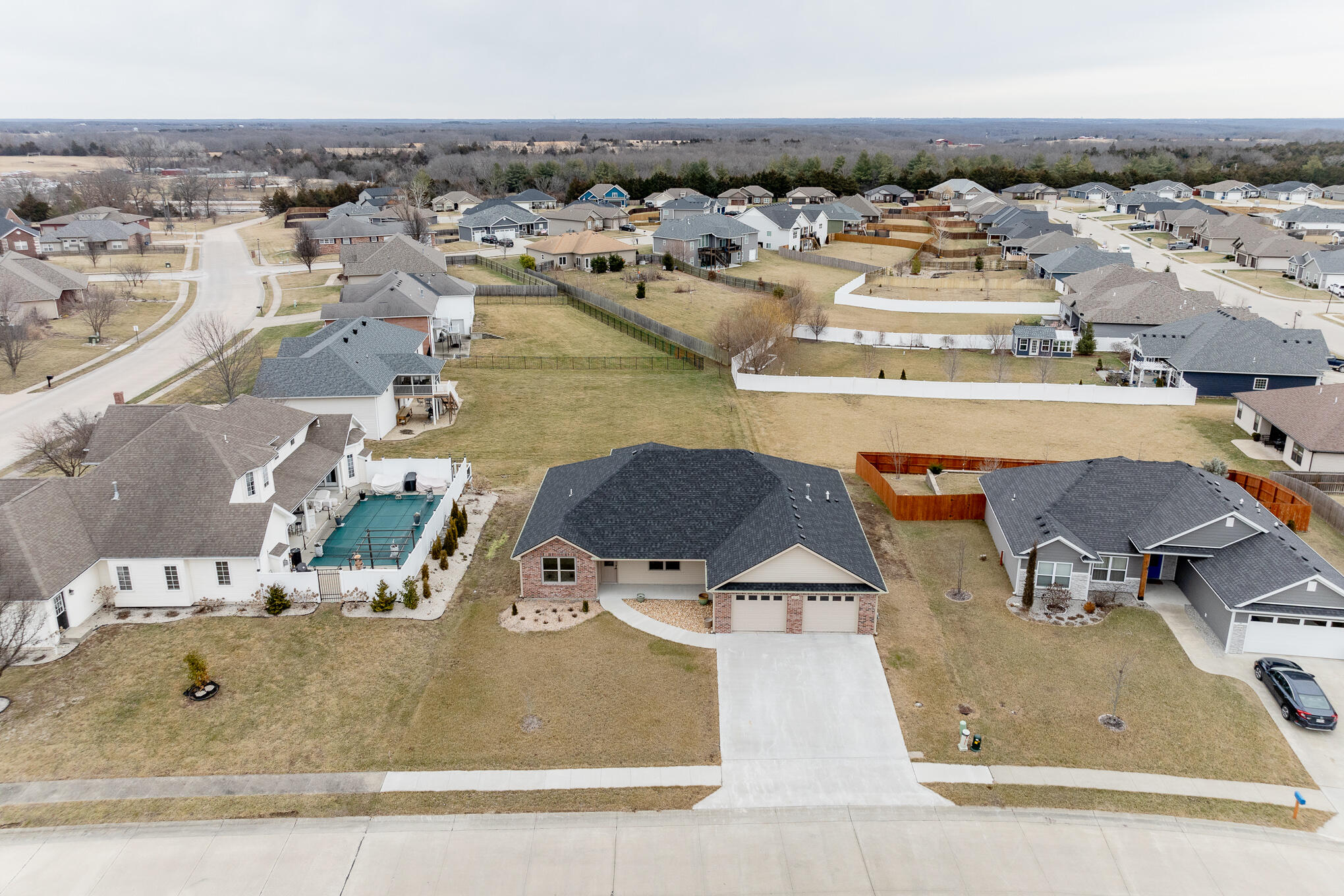 16110 Blue Heron Dr Property Photo 17