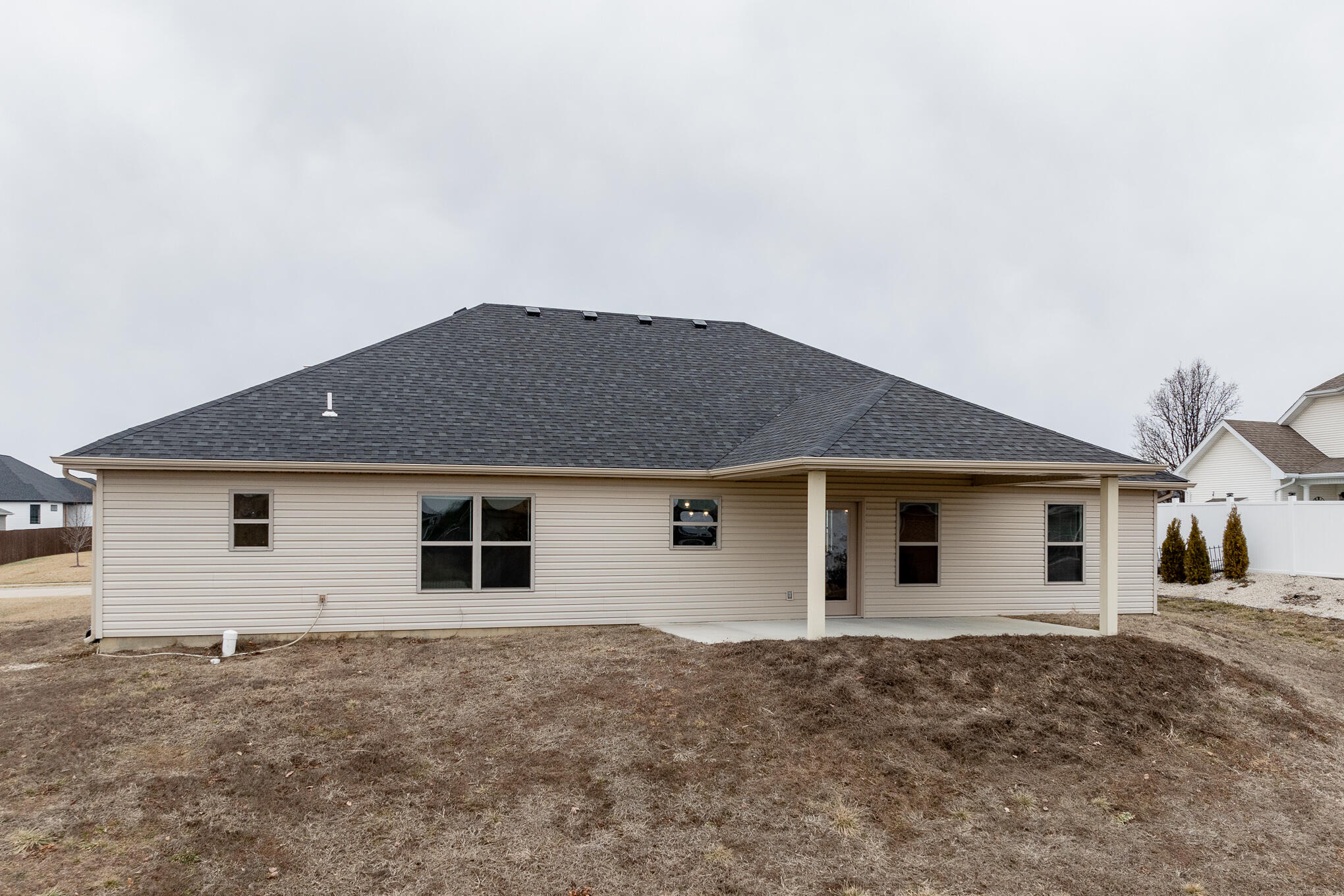 16110 Blue Heron Dr Property Photo 20