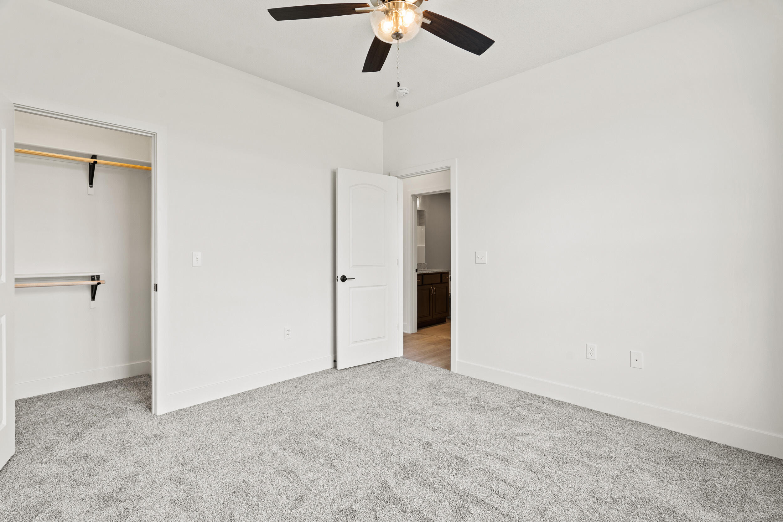 6504 Walsby Dr Property Photo 30