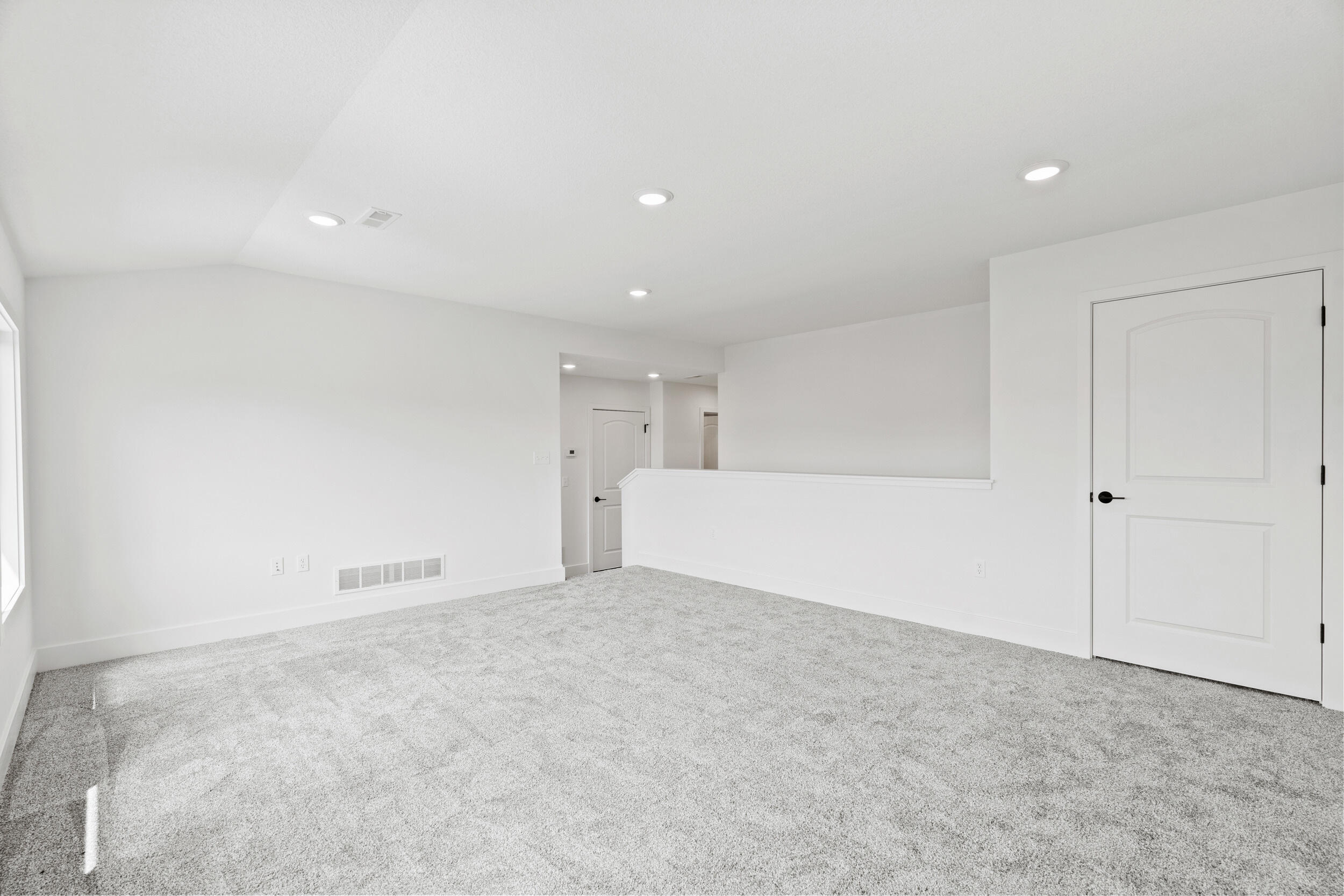 6504 Walsby Dr Property Photo 33