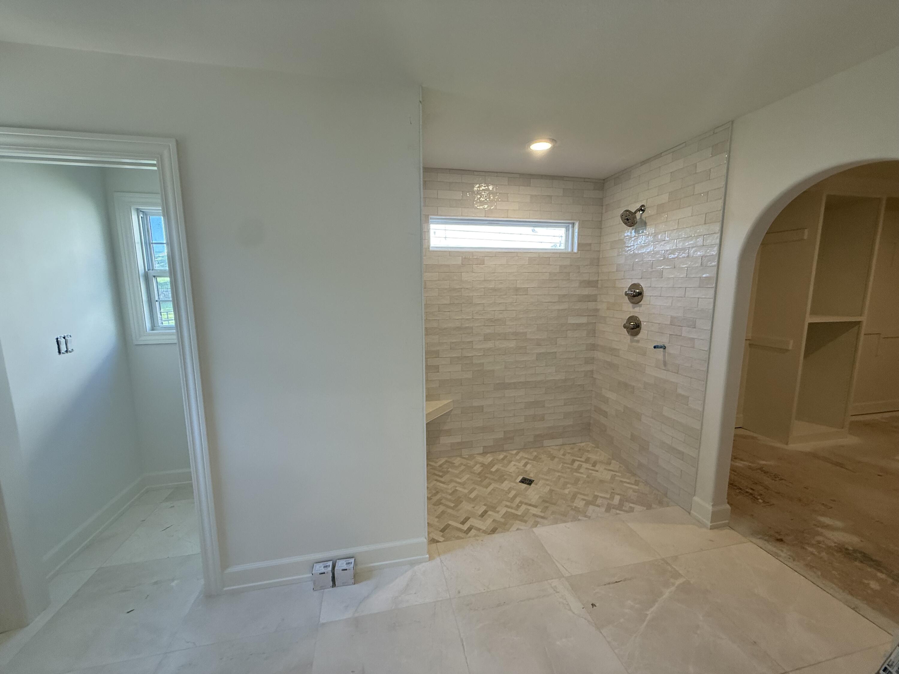 7320 Sella Ct Property Photo 8