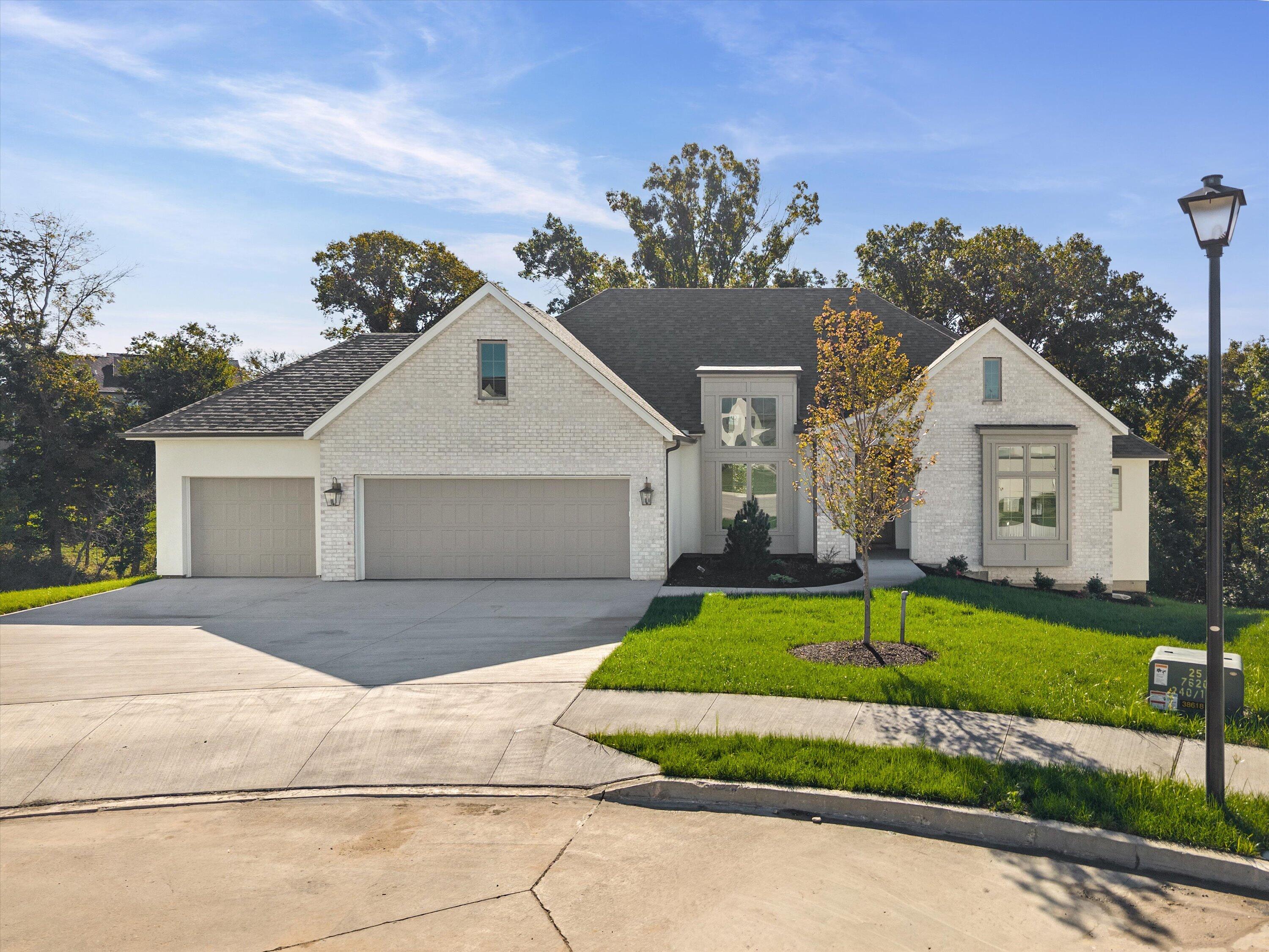 7512 Biddlestone Ct Property Photo 1