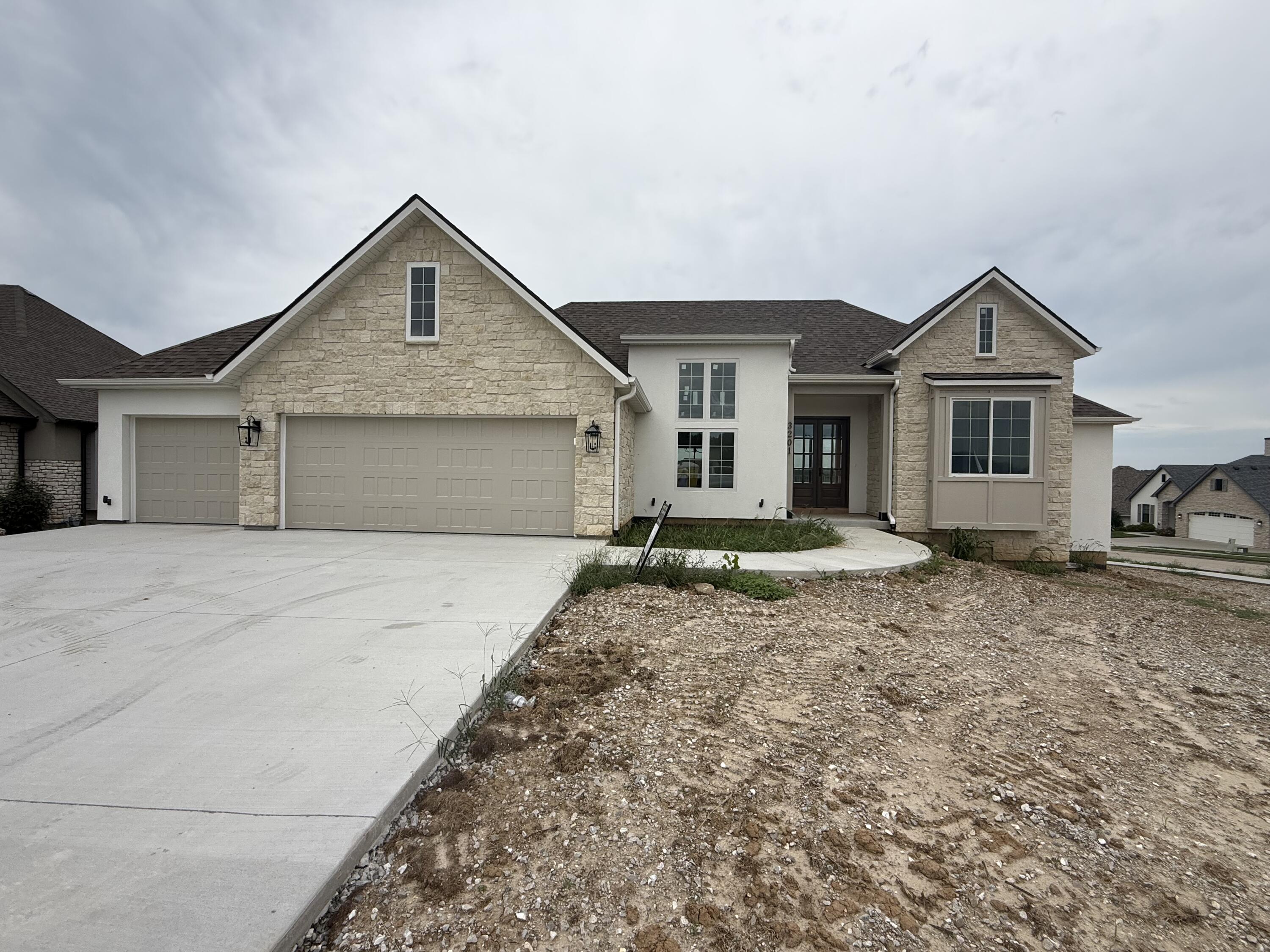 3201 Rivington Dr Property Photo 1