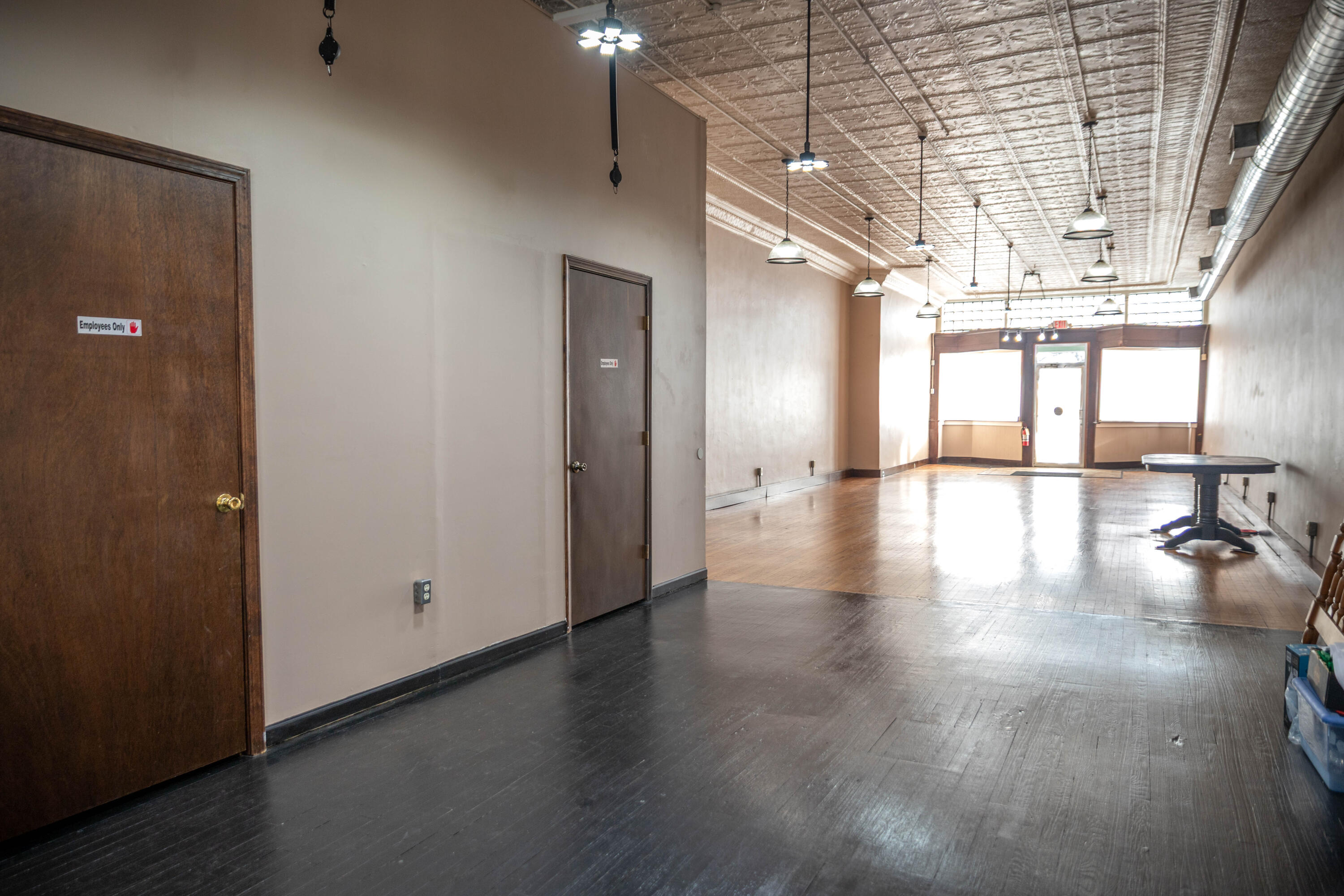 5 E North St Property Photo 7