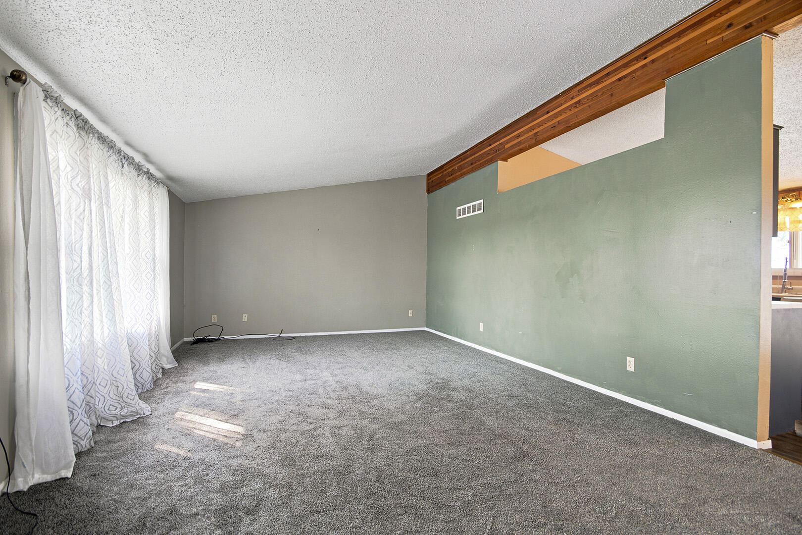 36950 Highway K Property Photo 6