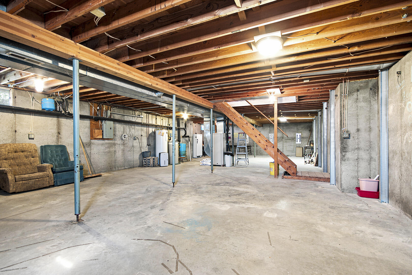 36950 Highway K Property Photo 22