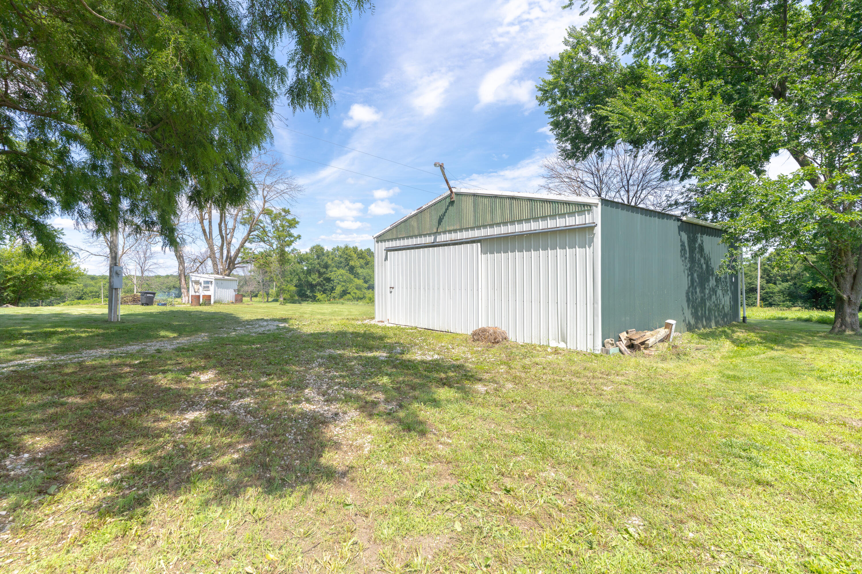 24212 Helmet Rd Property Photo 10