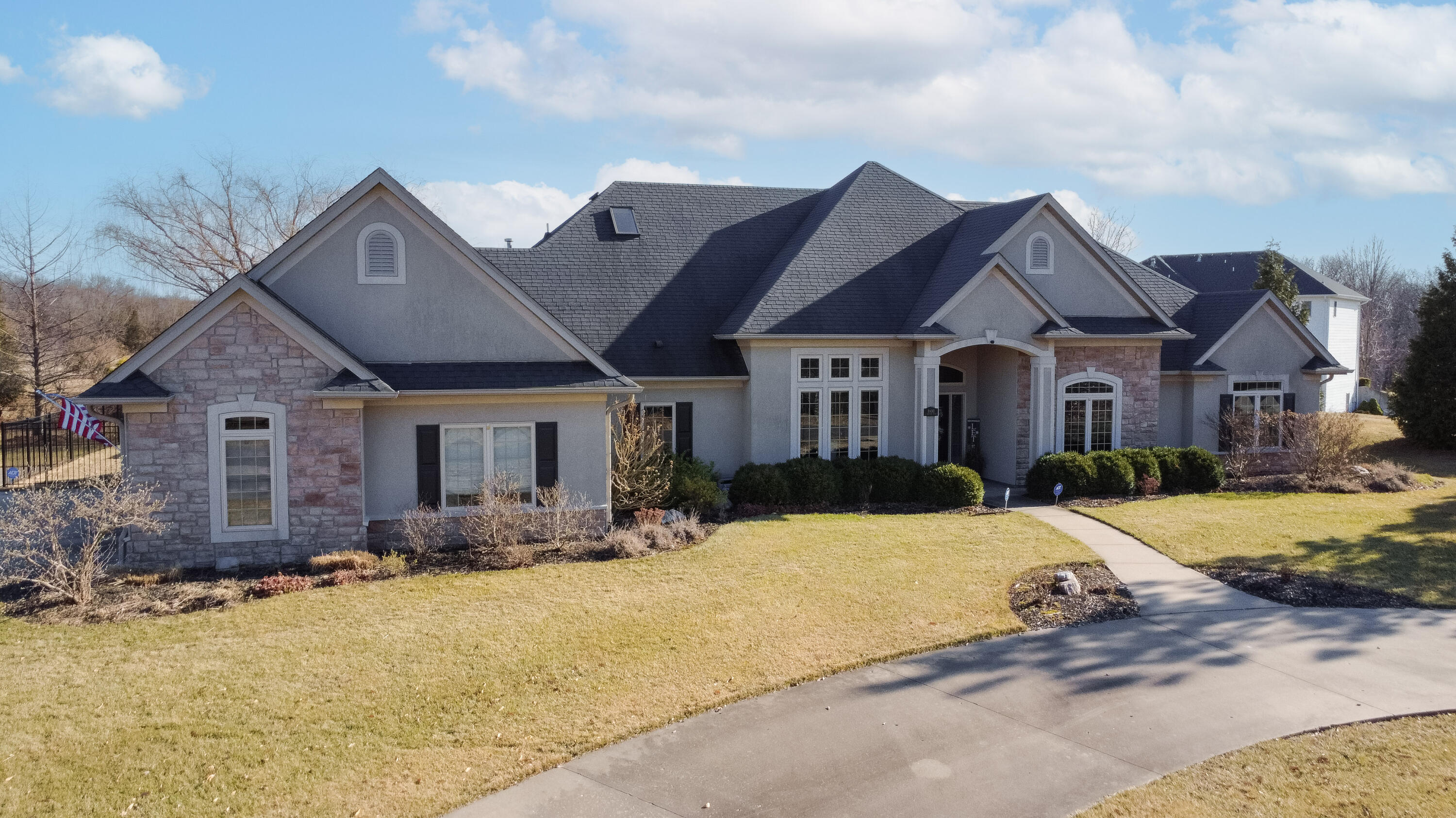 4600 E Racoon Ridge Dr Property Photo 1