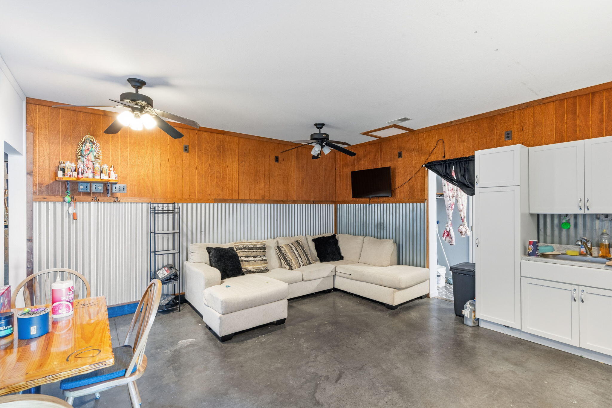 124 South Broadway Property Photo 30