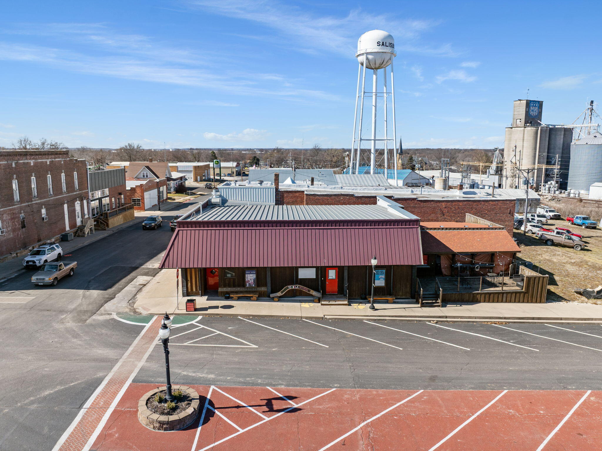 124 South Broadway Property Photo 45
