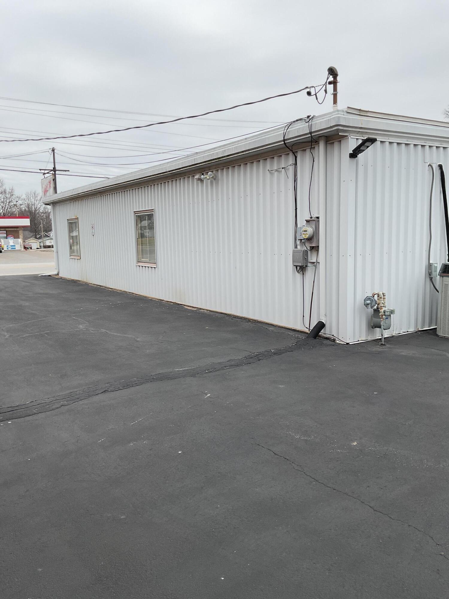 1108 E Liberty St Property Photo 16